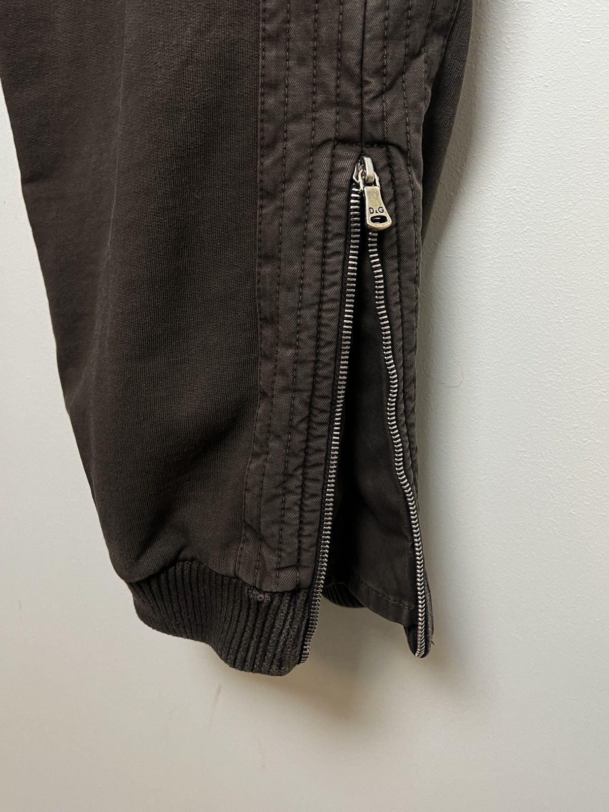 Dolce & Gabbana dolce&gabbana y2k multipocket double waist cargo sweatpants Size US 34 / EU 50 - 9 Thumbnail