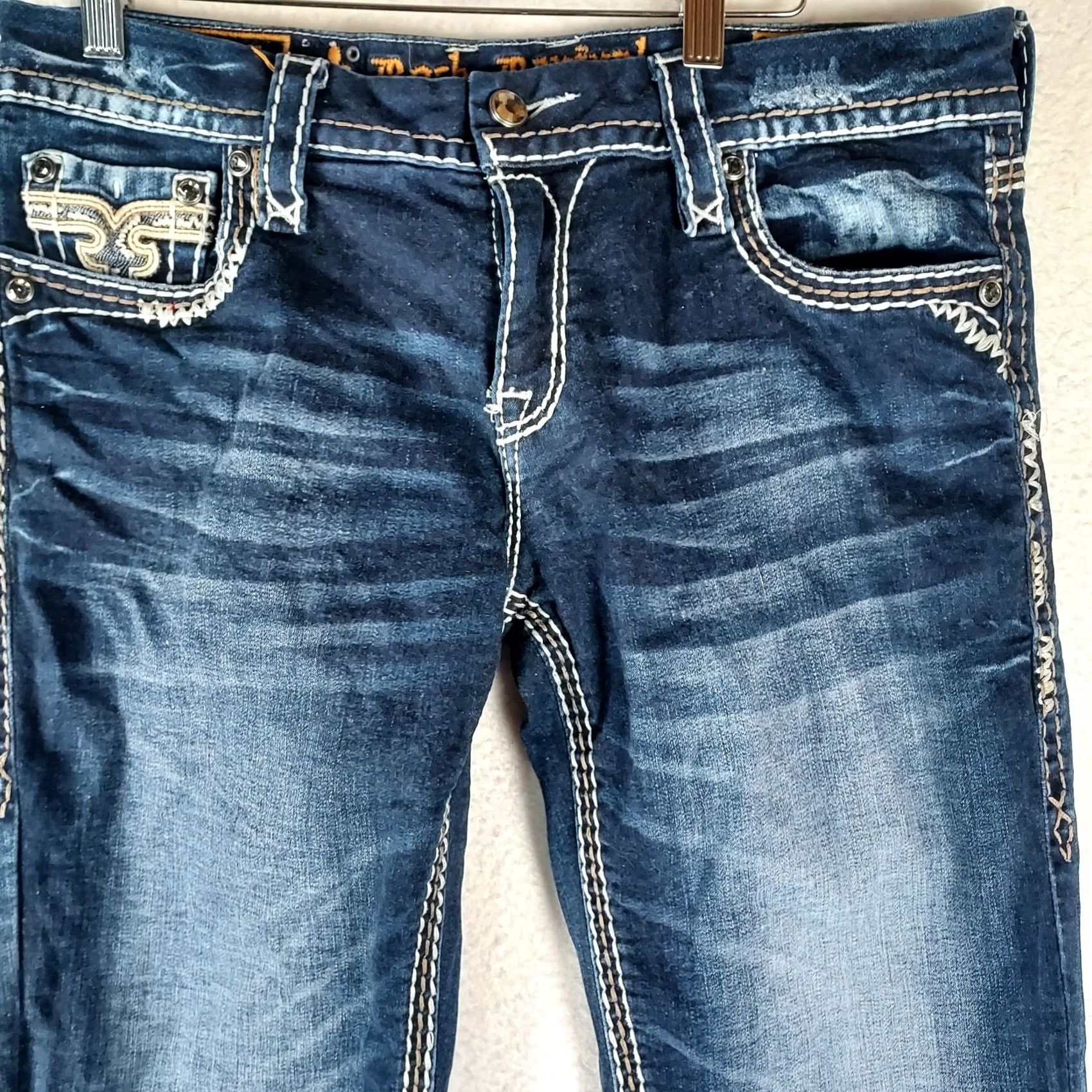 Vintage Rock Revival Janelle Straight Leg Jeans Women’s 30 Medium Wash Embroidered Blue Denim 5-Pocket Zip Regular Vintage? No (remove question) Size 30" / US 8 / IT 44 - 3 Thumbnail