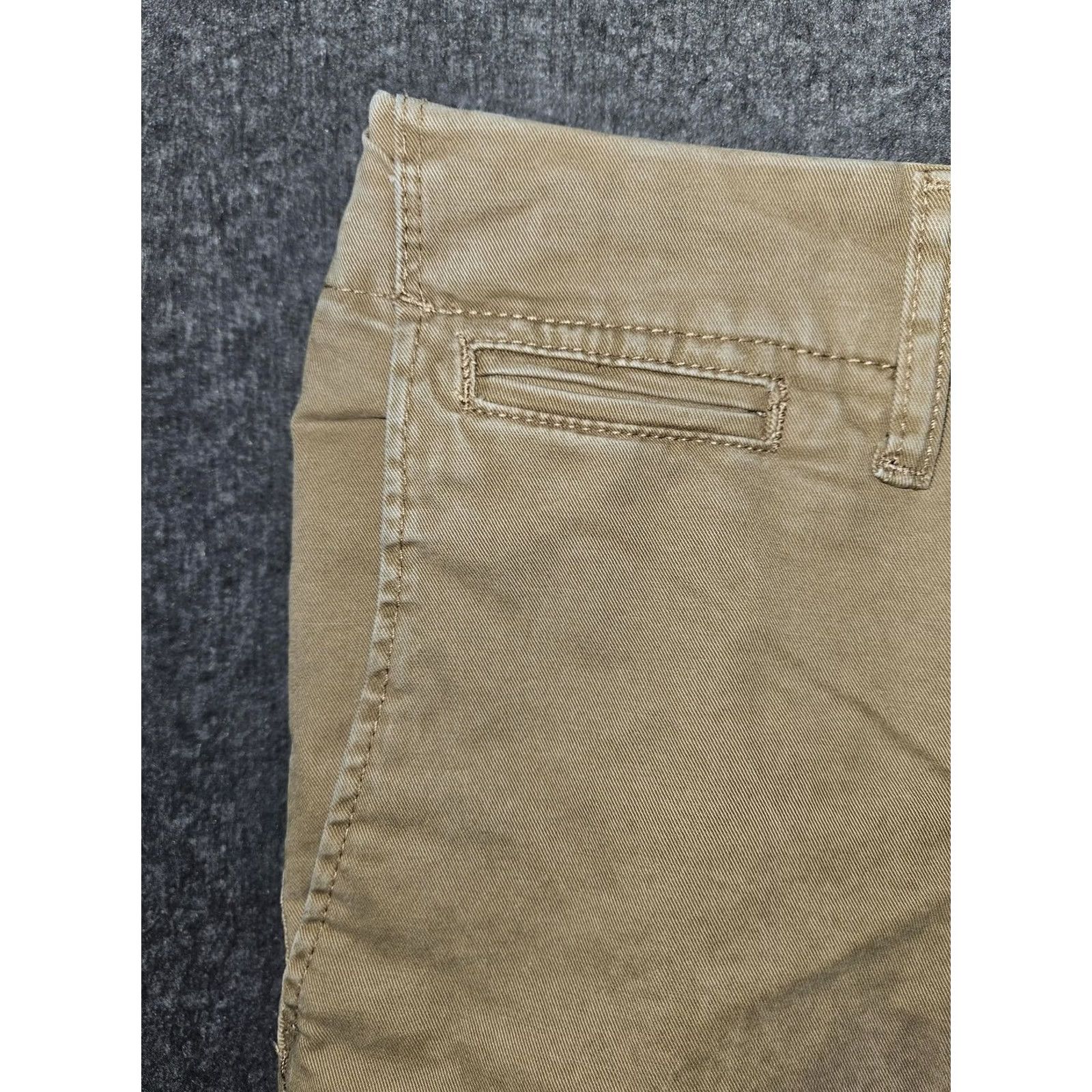 Vintage VINTAGE? No. American Eagle Flex Skinny Chino Pants Mens 32x30 Beige Size US 32 / EU 48 - 6 Thumbnail