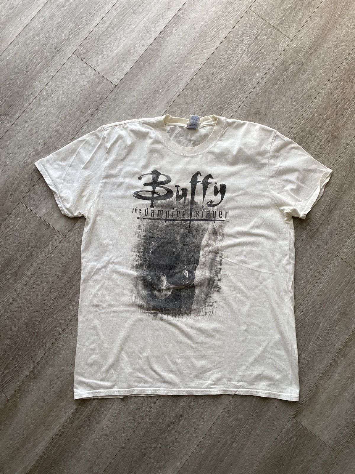 Vintage Vintage Buffy the Vampire Slayer Shirt Size US L / EU 52-54 / 3 - 2 Thumbnail