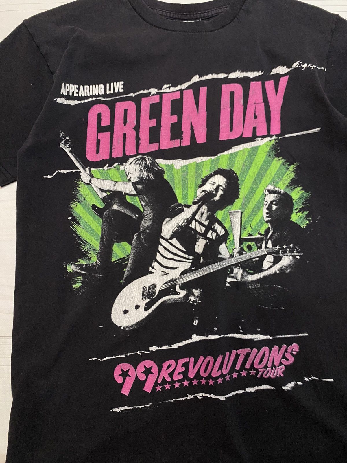 Band Tees Vintage Green day 99 revolutions tour fade y2k t shirt Size US S / EU 44-46 / 1 - 6 Thumbnail