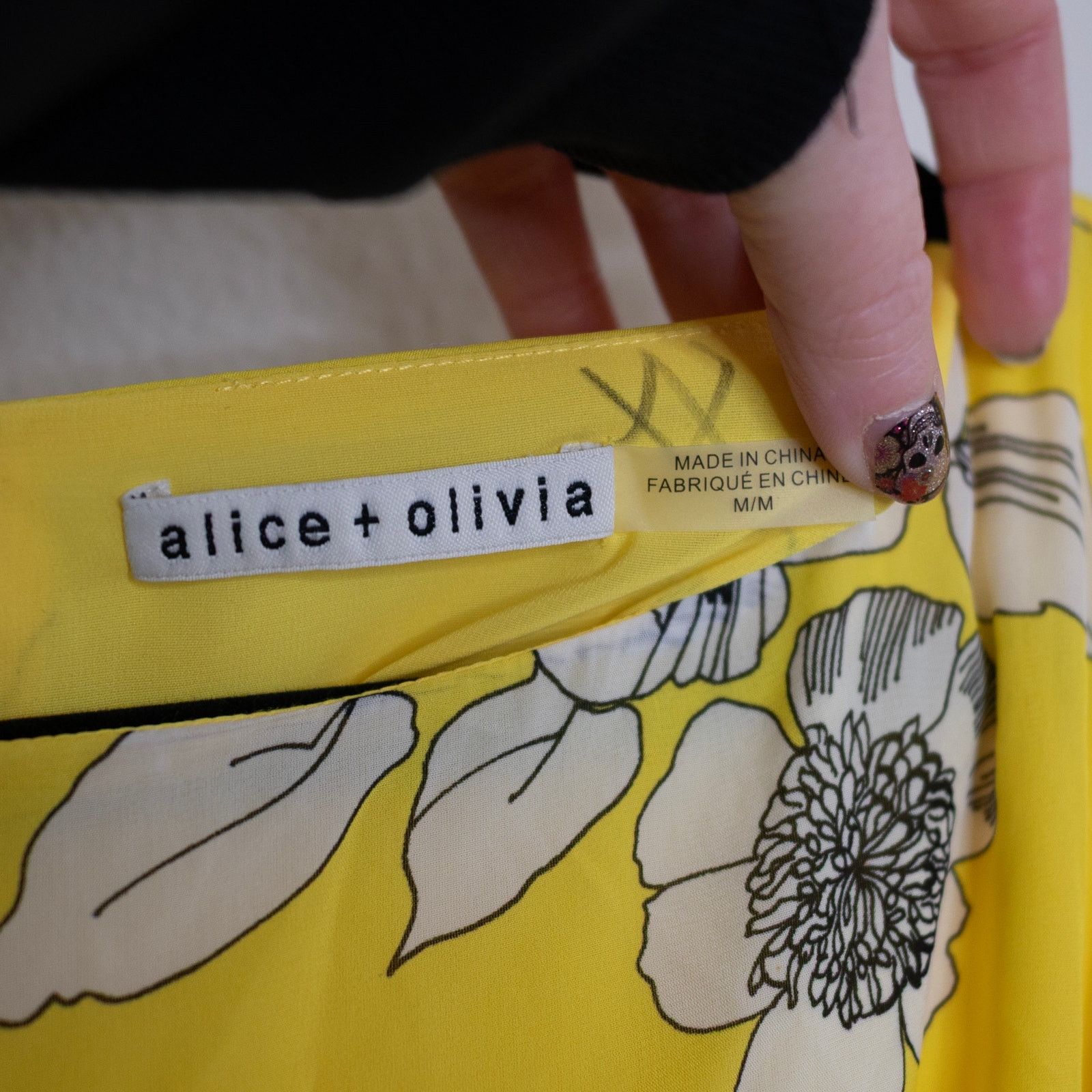 Alice + Olivia Alice + Olivia Ellamae Mini Dress Size M / US 6-8 / IT 42-44 - 7 Thumbnail