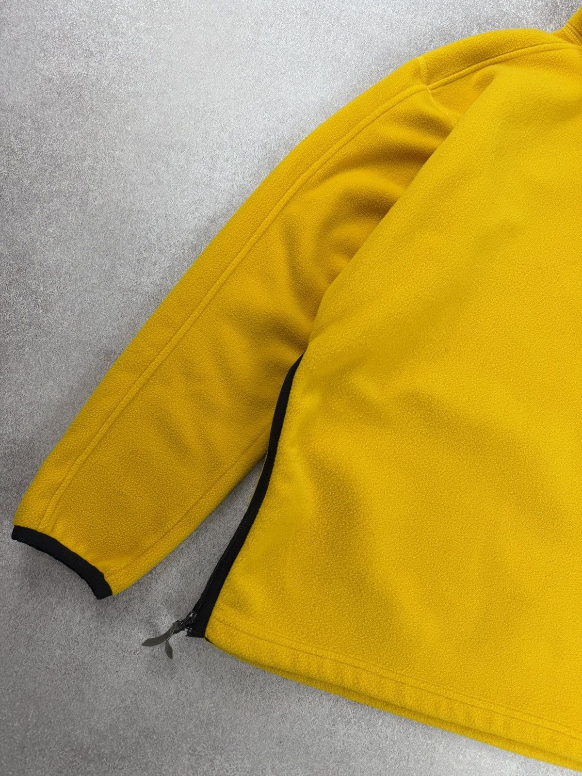 Nike Vintage Nike 1/4 Zip Fleece Sweater Men’s Size M Size US M / EU 48-50 / 2 - 2 Thumbnail