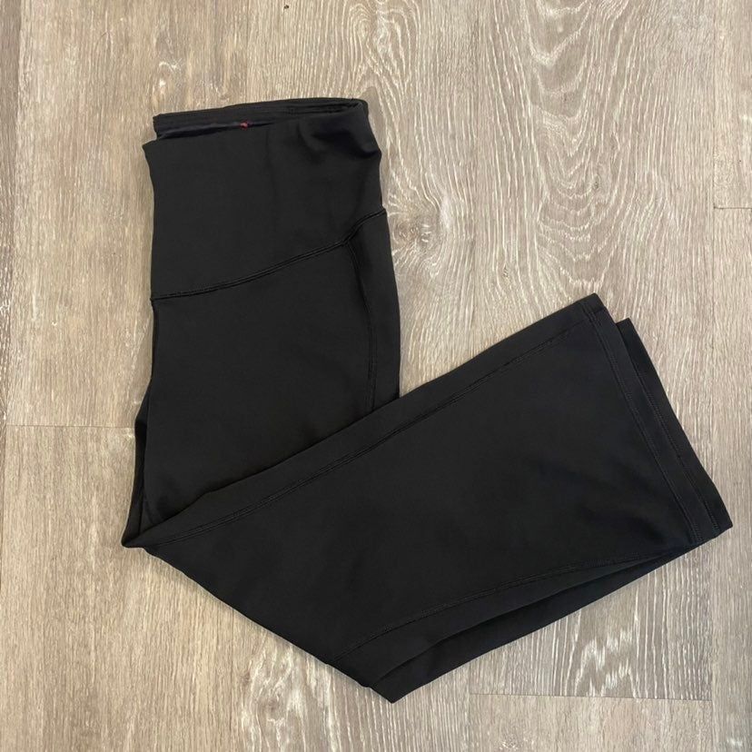 New Balance New Balance Flare Black Athletic Leggings Women Medium Bin G Size 28" / US 6 / IT 42 - 1 Thumbnail