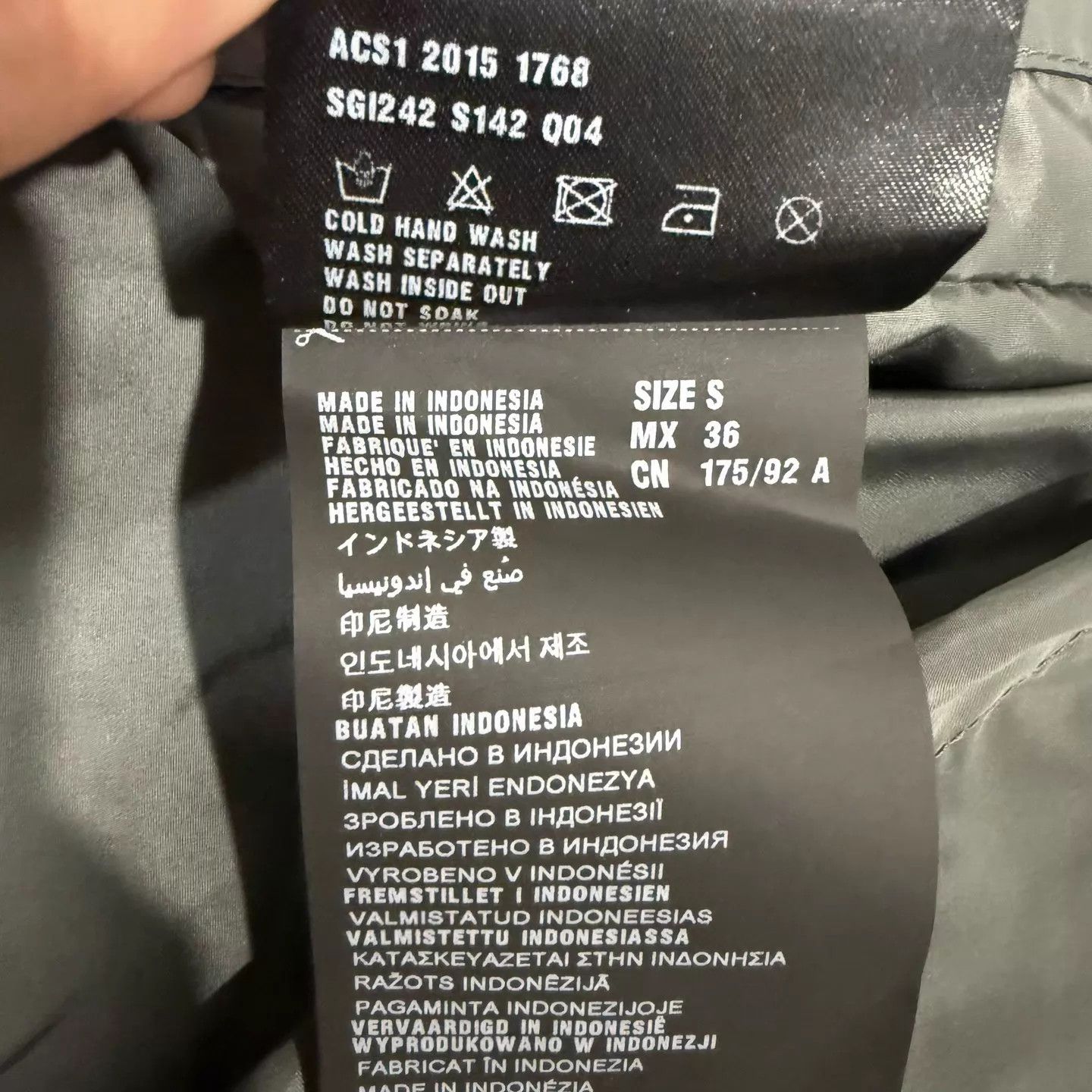 Prada Prada Grey Triangle Logo Nylon Shell Jacket S New with Tags Size US S / EU 44-46 / 1 - 5 Thumbnail