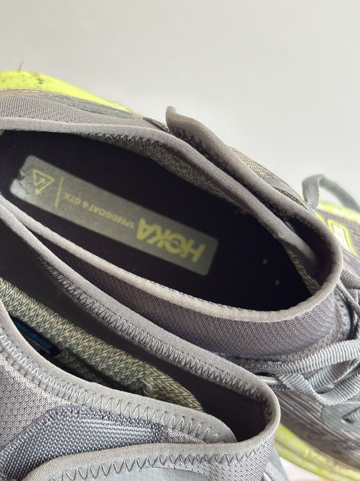 Hoka Speedgoat 6 GTX, sz 10 US Size US 10 / EU 43 - 8 Thumbnail