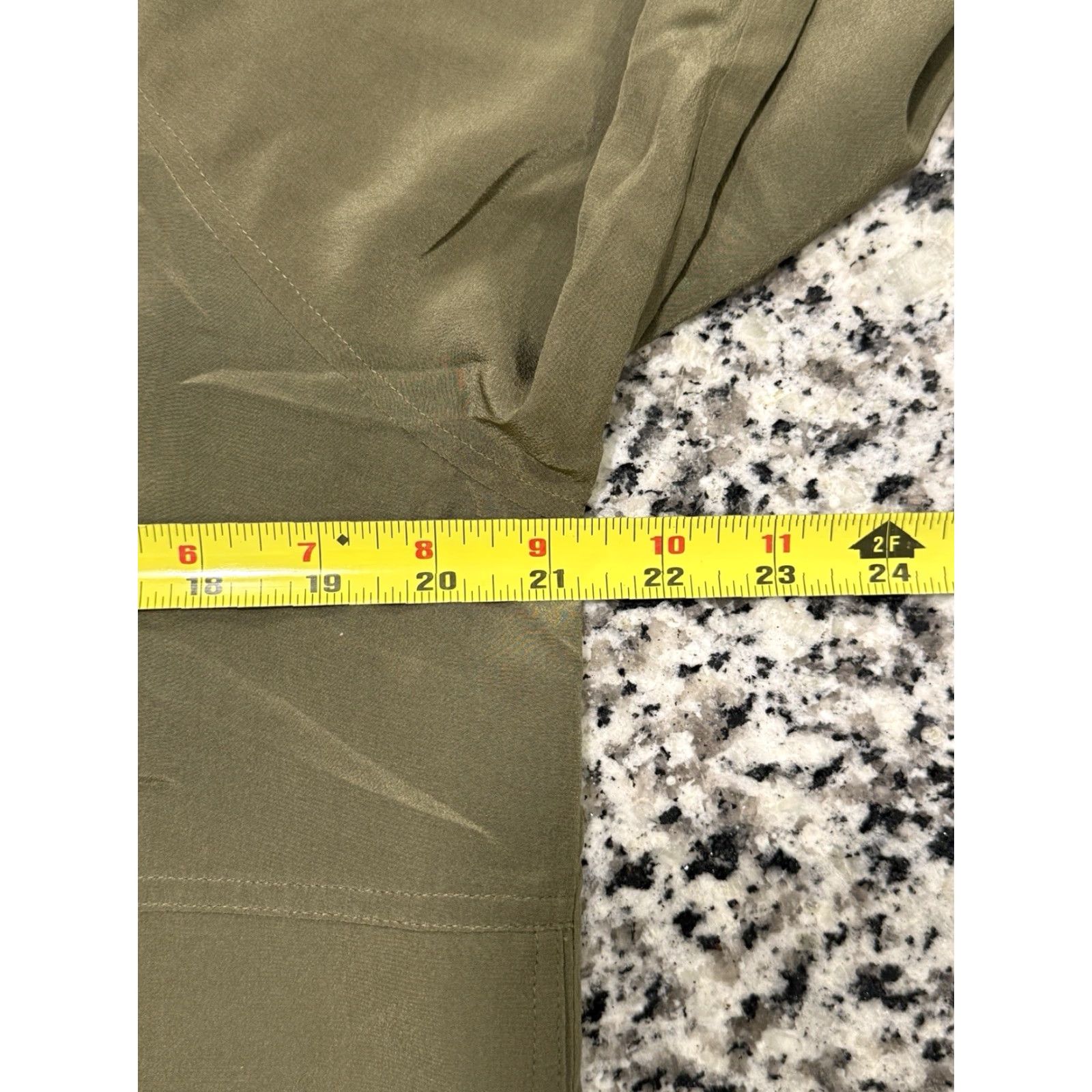 Eileen Fisher Eileen Fisher Jacket Women Small Silk Bomber Zip Front Lightweight Pockets Green Silk Lined Womens Size S / US 4 / IT 40 - 3 Thumbnail