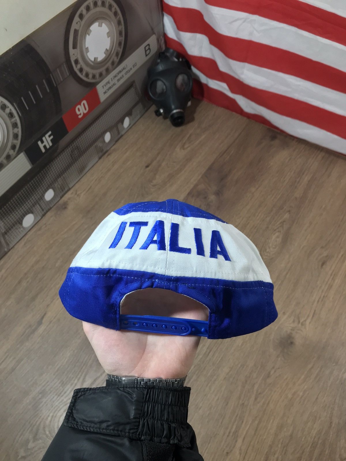 Vintage Vintage 90s ITALIA Cap Size ONE SIZE - 4 Thumbnail