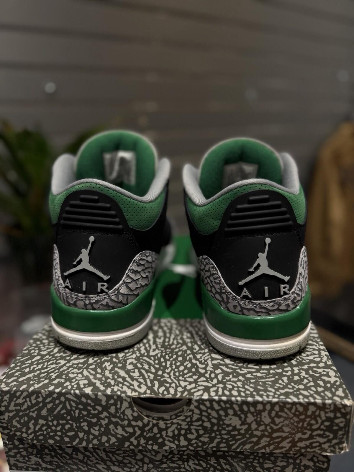 Jordan Brand Air Jordan 3 'Pine Green' Men's Size 10 Pre-owned Sneakers Size US 10 / EU 43 - 8 Thumbnail