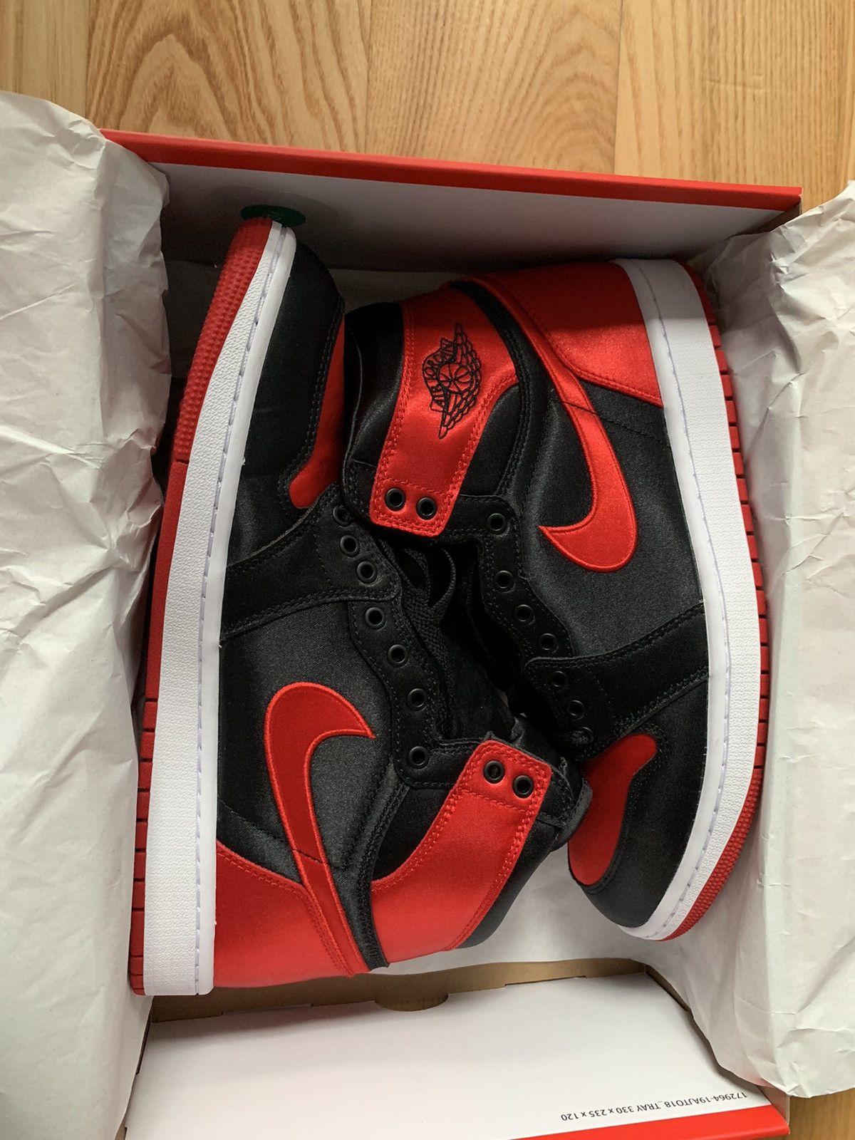 image of Air Jordan 1 „Satin Bred” OG Shoes, Men's (Size 10)