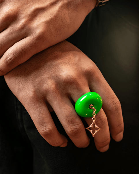 Louis Vuitton Louis Vuitton LV Fruits Apple Ring Size ONE SIZE - 1 Thumbnail
