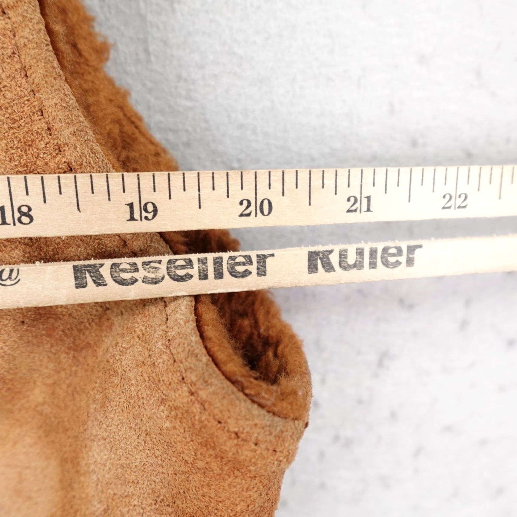 Vintage VINTAGE Pioneer Wear Vest Mens M Brown Suede Shearling Western USA Leather Bodywarmer Pocketed Mid-Length Jacket/Coat Men’s Casual Workwear 90s-2000s Size US M / EU 48-50 / 2 - 7 Thumbnail