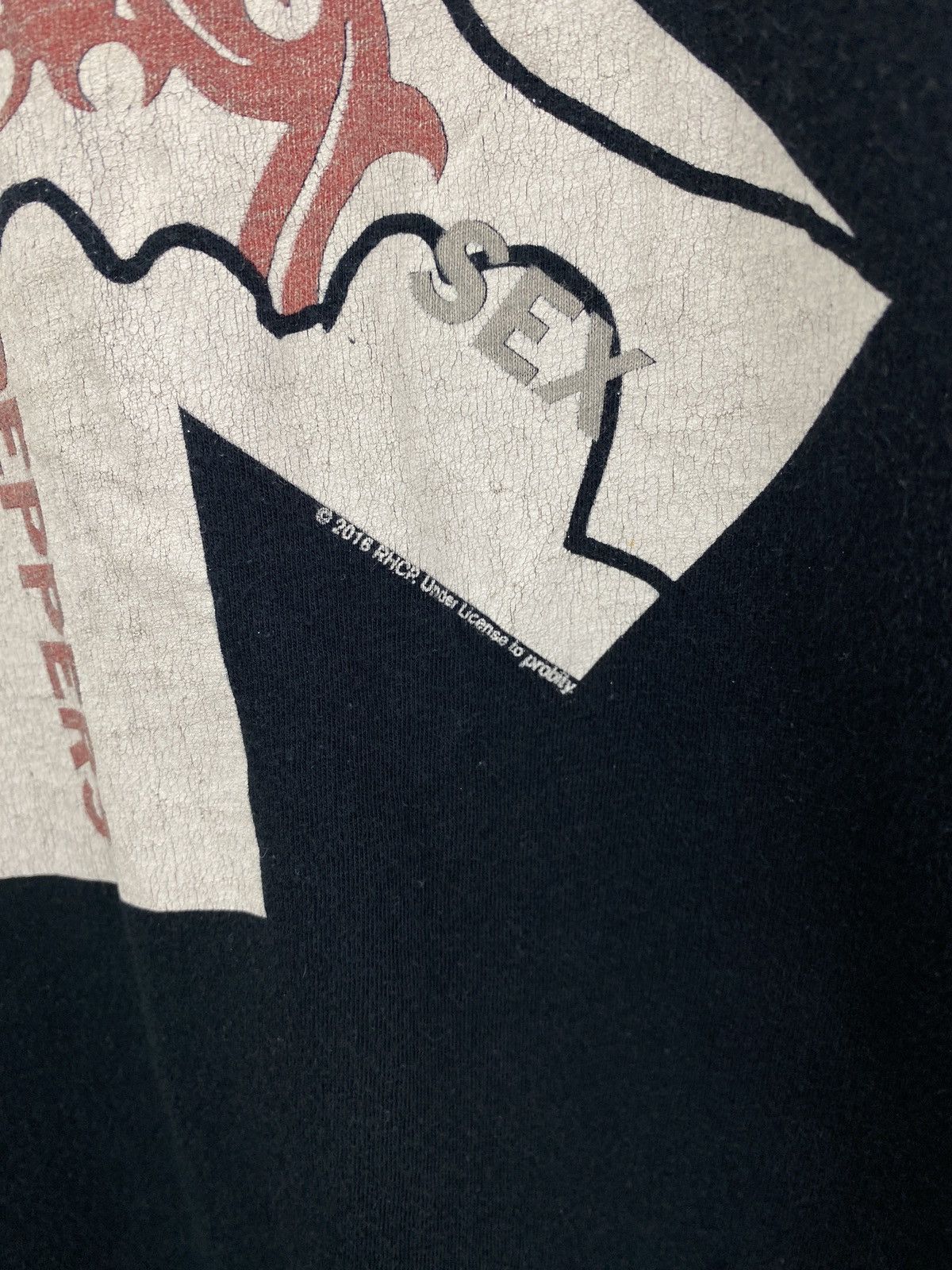 Band Tees 🇺🇸 Vintage Y2K Red Hot Chili Peppers 2016 T-Shirt Rare Retro Size US L / EU 52-54 / 3 - 5 Thumbnail