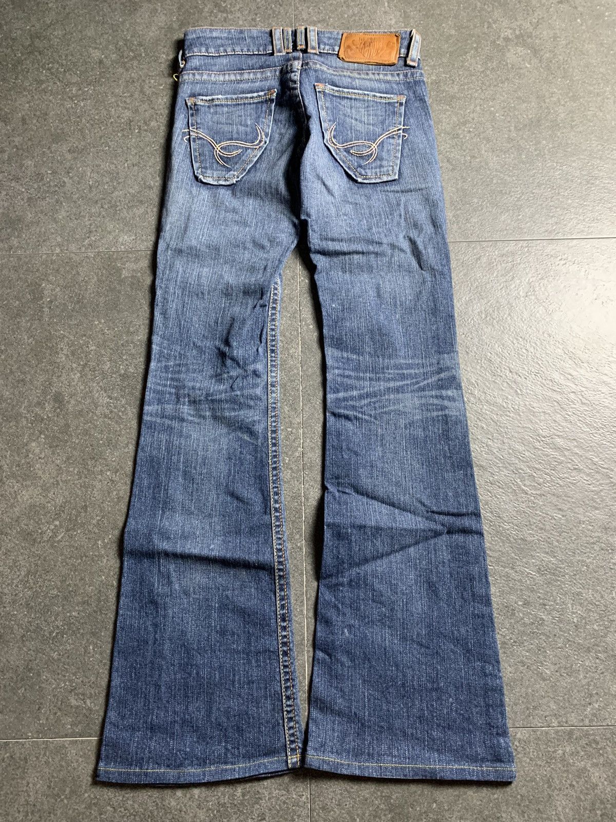 If Six Was Nine × Japanese Brand × Le Grande Bleu (L.G.B.) 2000s Vienus Bliss by Something Edwin Bootcut Jeans Size US 28 / EU 44 - 10 Thumbnail