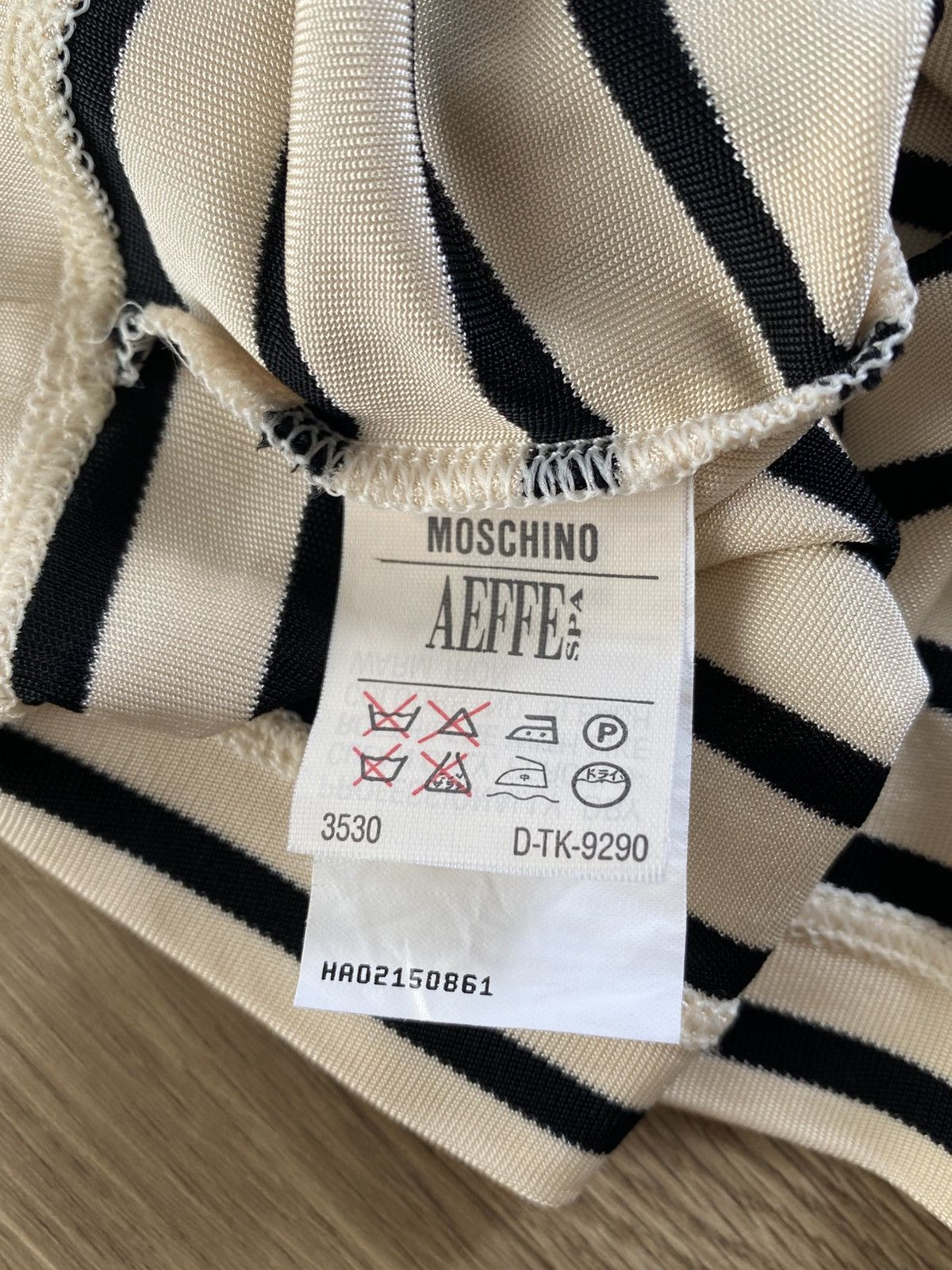 Moschino Moschino 90s crop top Size M / US 6-8 / IT 42-44 - 7 Thumbnail