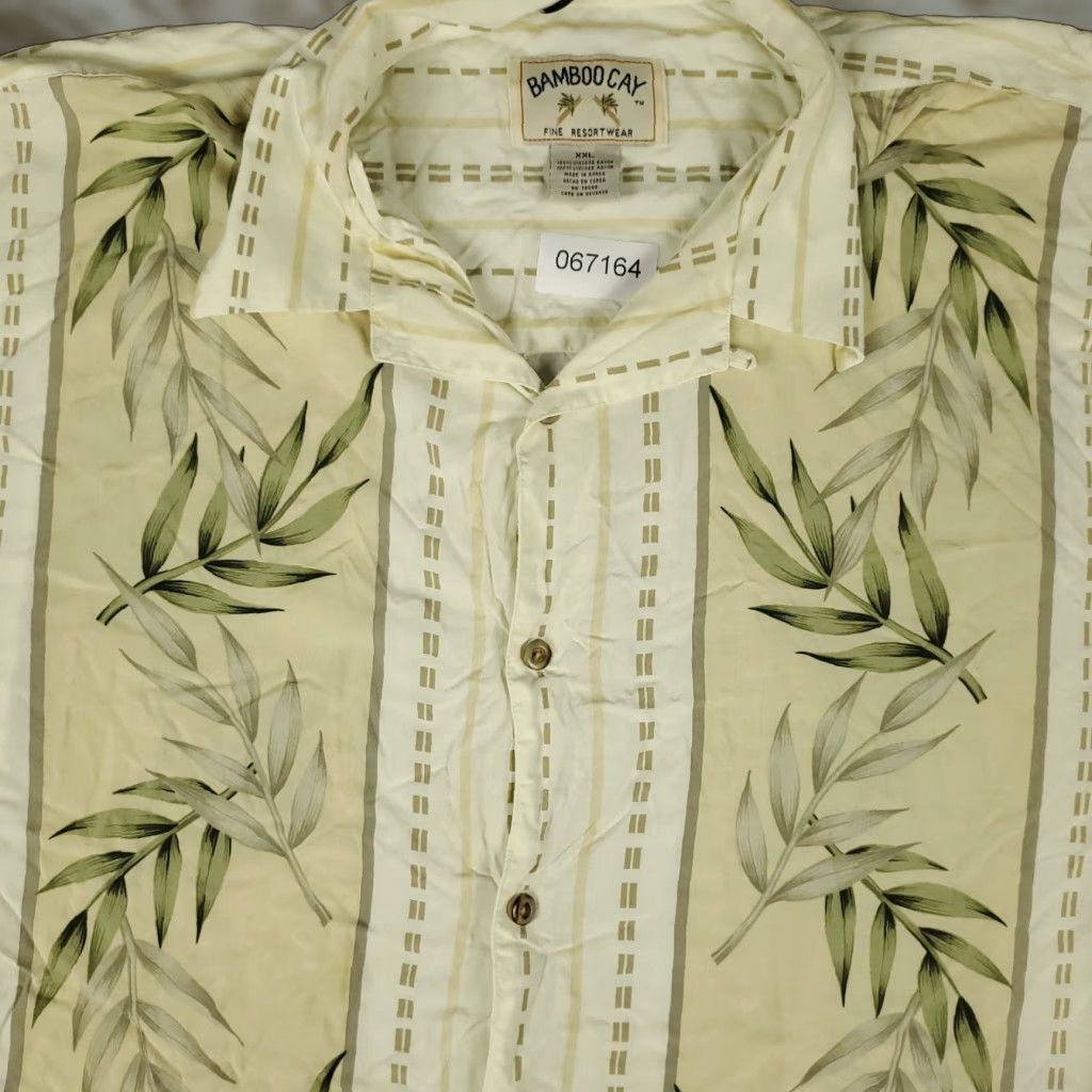 Vintage Bamboo Cay Shirt Mens 2XL Ivory Rayon Hawaiian Button Up Short Sleeve Size US XXL / EU 58 / 5 - 1 Thumbnail