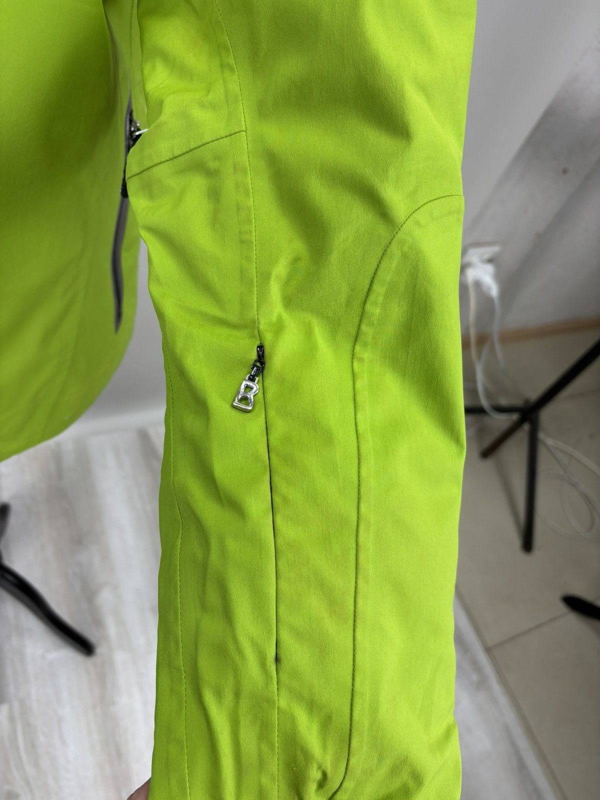 Bogner Womens ski jacket Bogner Size 38 Color Green Size XS / US 0-2 / IT 36-38 - 12 Thumbnail