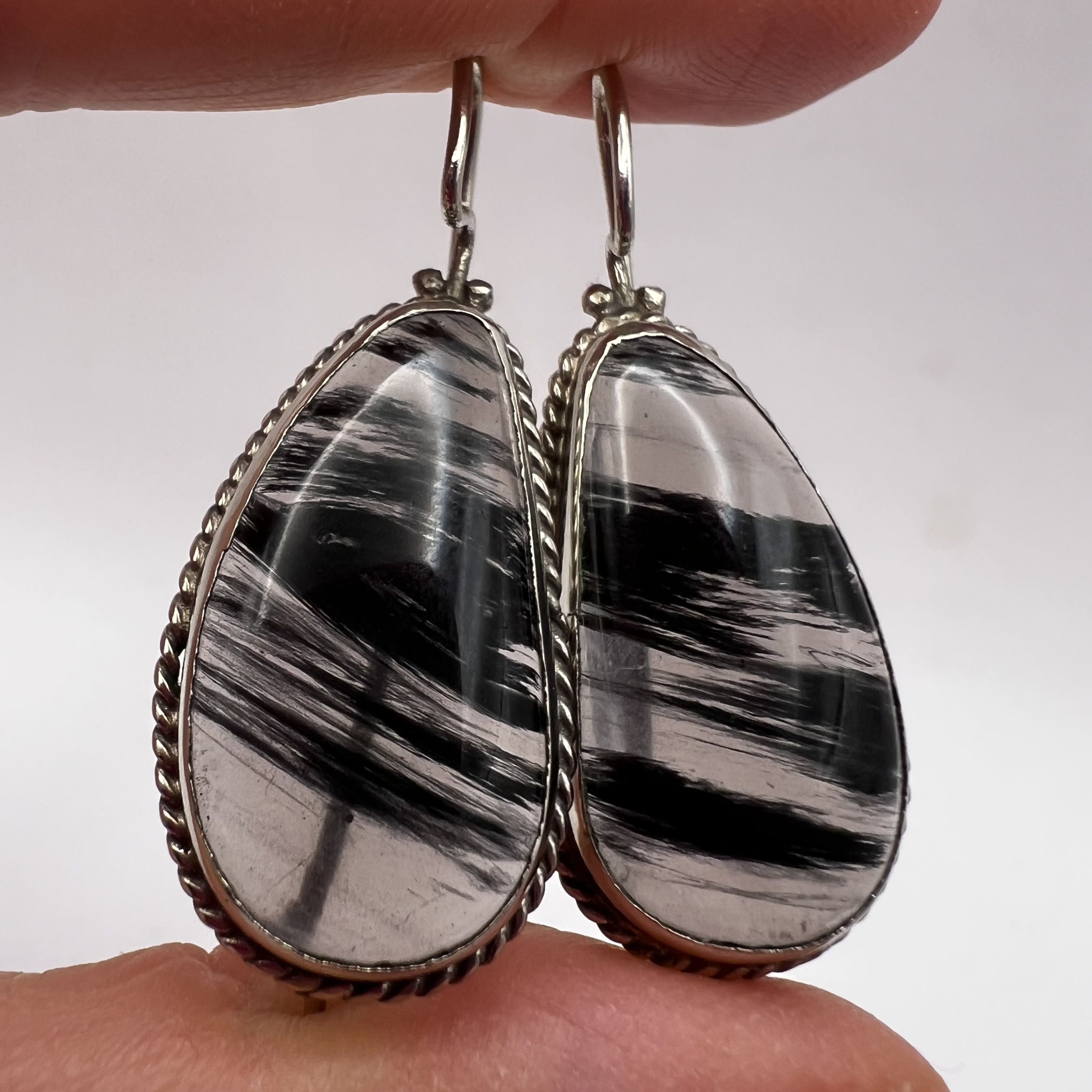 Vintage Vintage Sterling Silver 925 Earrings Black Rutilated Quartz Size ONE SIZE - 6 Thumbnail