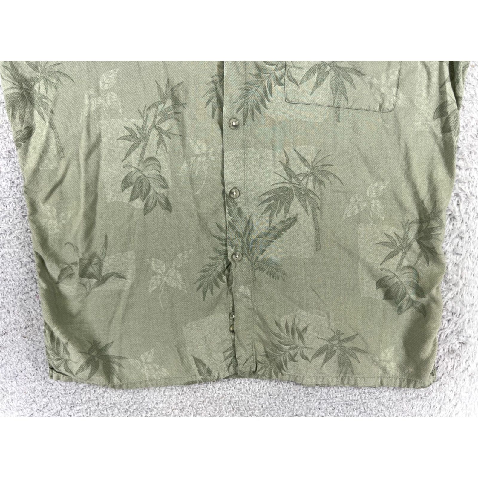 Van Heusen Van Heusen Studio Shirt Adult Large Green Floral Button Up Rayon Hawaiian Mens Size US L / EU 52-54 / 3 - 5 Thumbnail