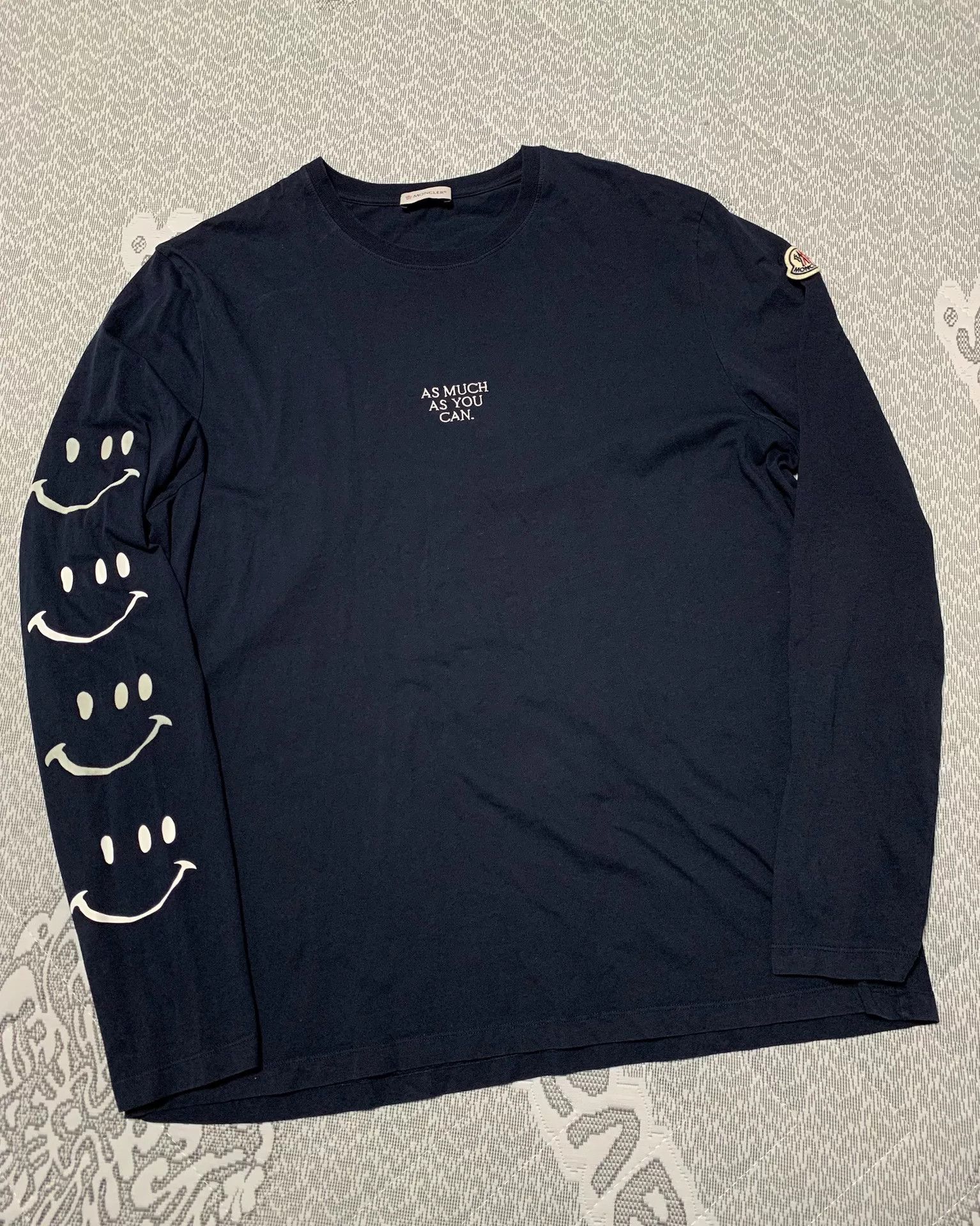 Moncler Moncler Navy Smiley Print Sleeve Sweatshirt Size US XL / EU 56 / 4 - 1 Thumbnail