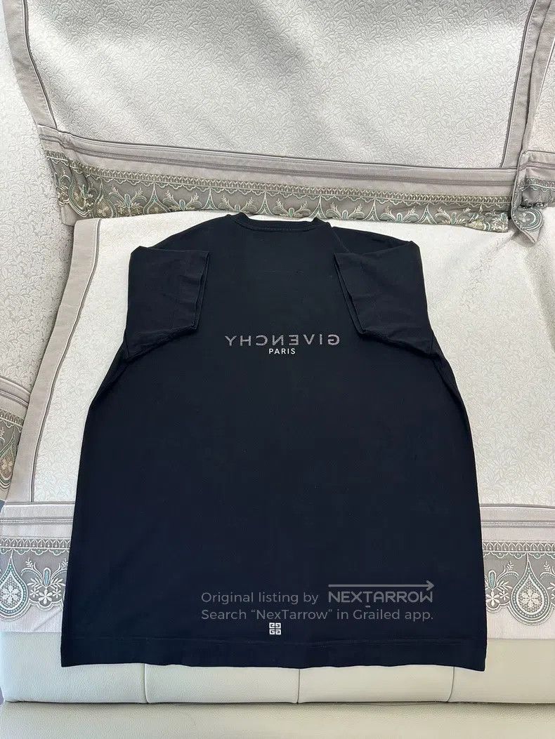 Givenchy Givenchy SS21 Oversized Logo Print Round Neck Short Sleeve Size US S / EU 44-46 / 1 - 6 Thumbnail