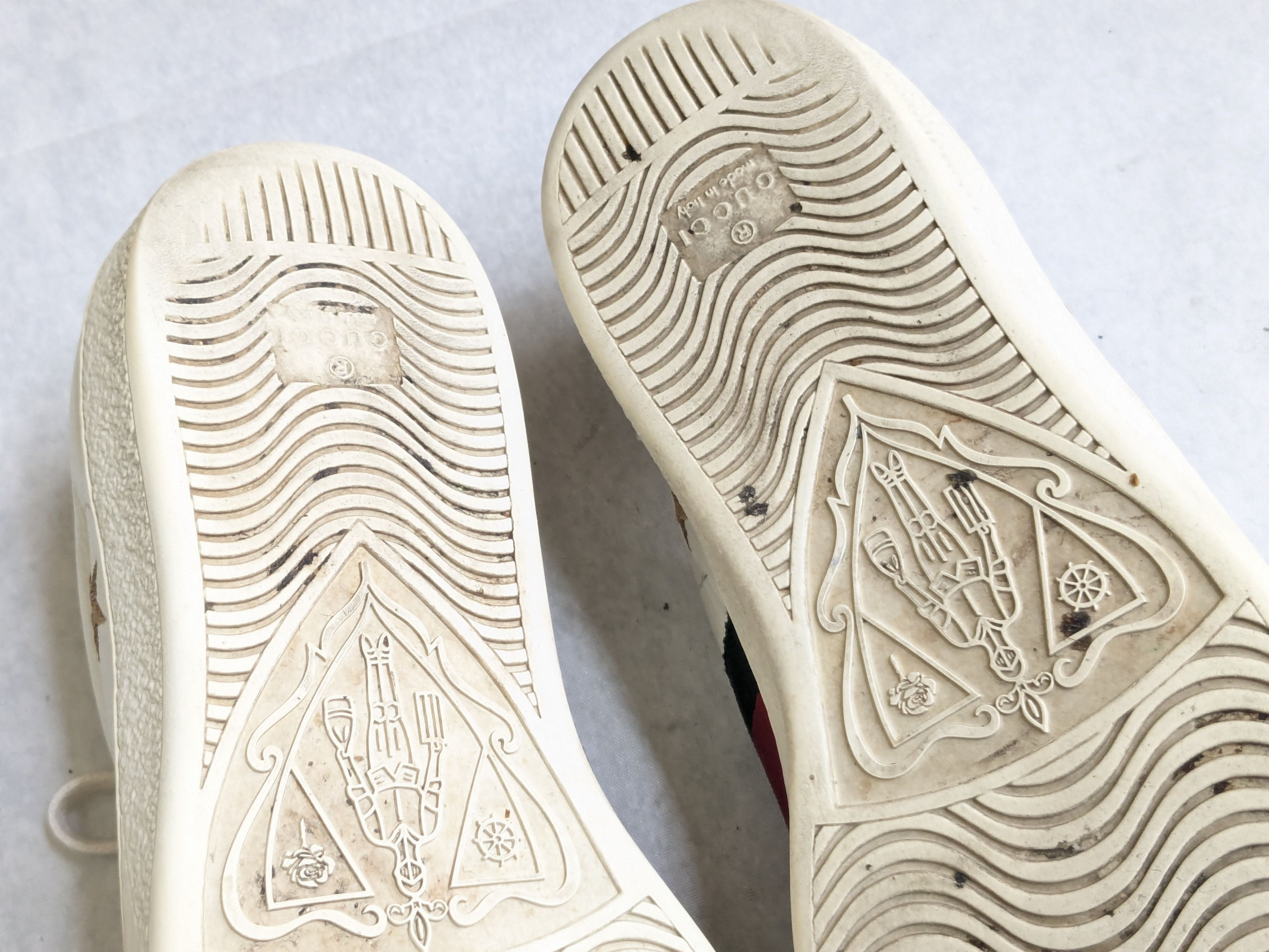 Gucci Gucci Ace Sneakers White Stats Bee 7.5 Low Tops Size US 7.5 / EU 40-41 - 16 Thumbnail