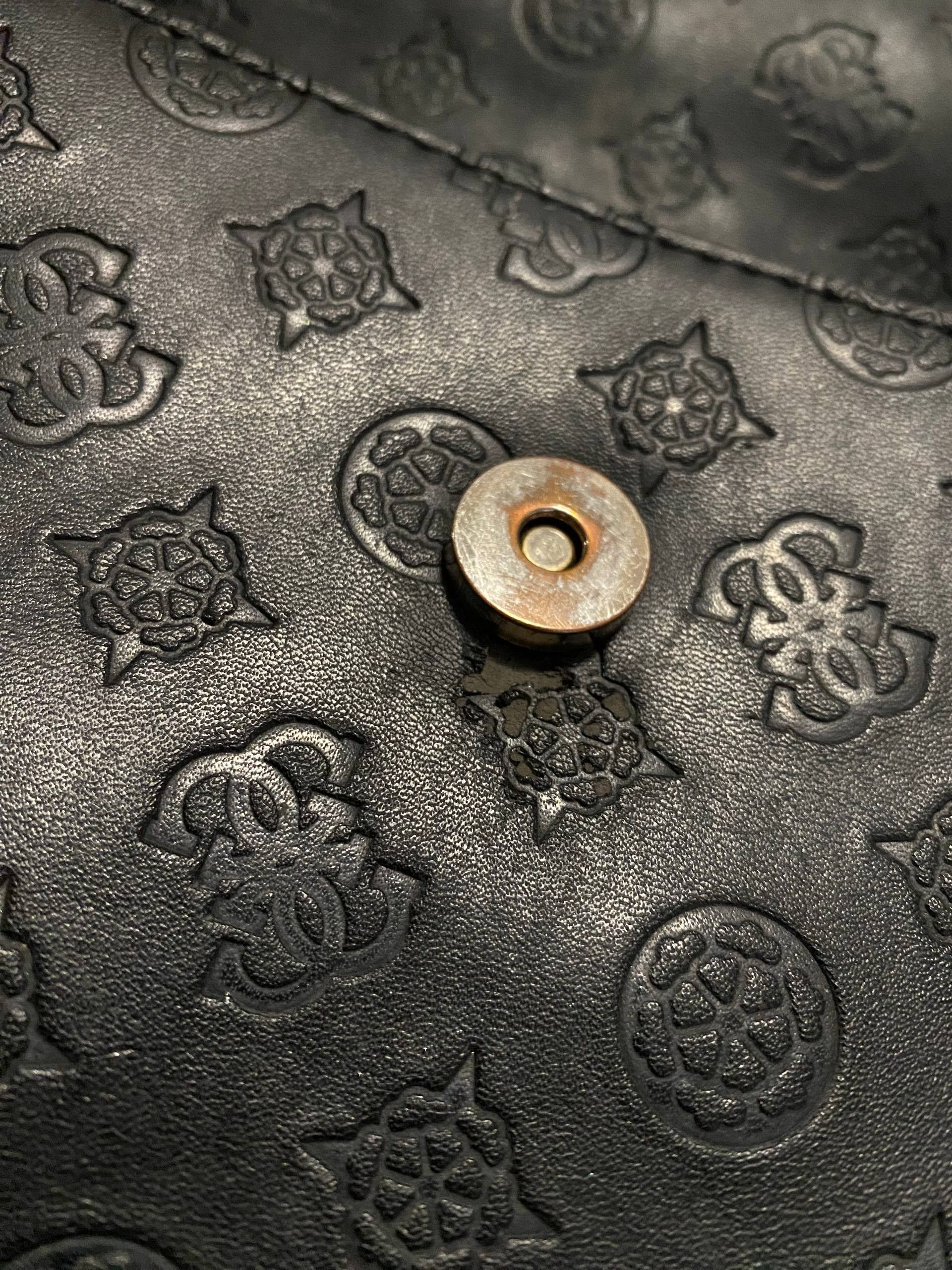 Guess Guess Bag Black Monogram The Handle Is Adjustable Leather Size ONE SIZE - 3 Thumbnail