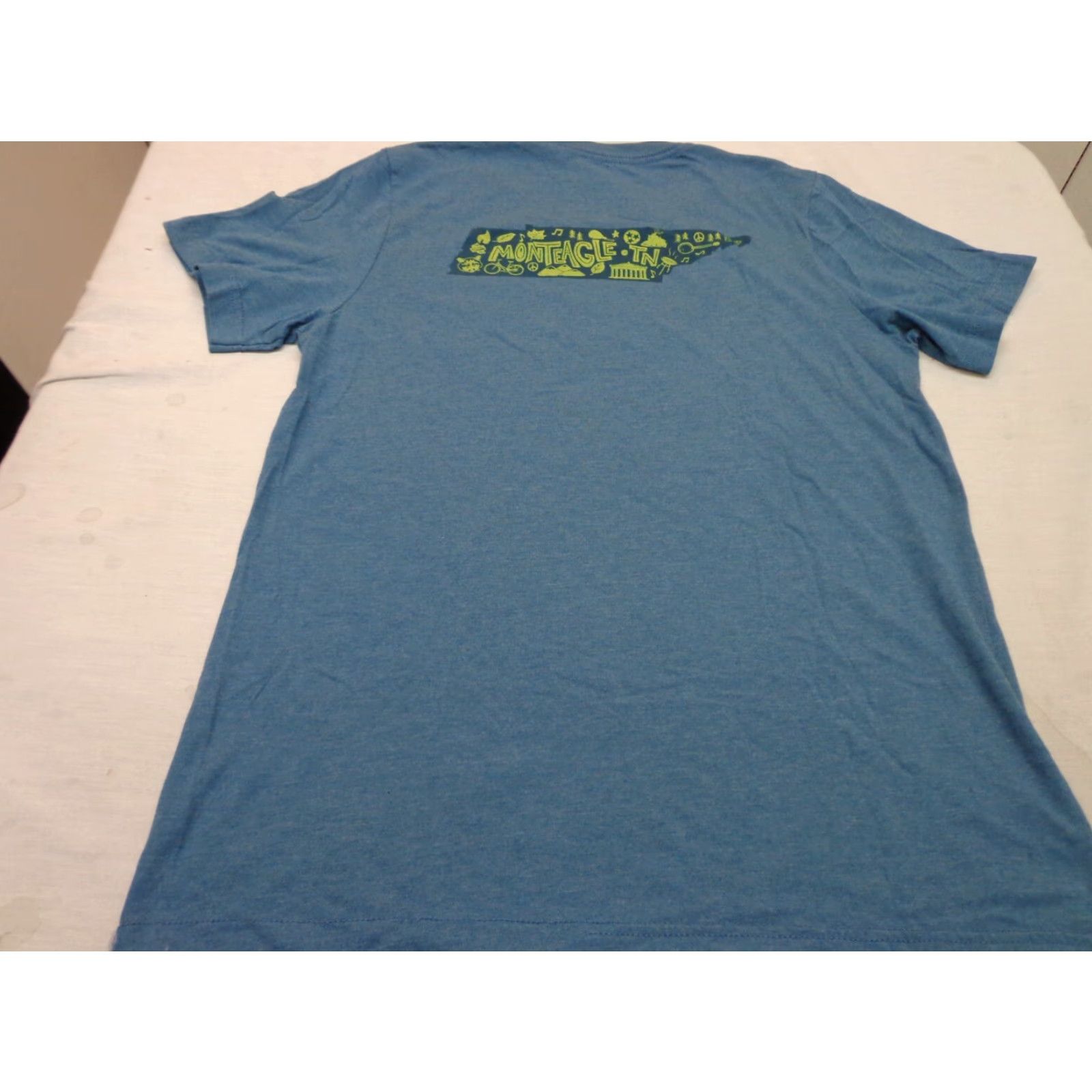 Vintage VINTAGE Mountain Outfitters Nature Bound T-shirt Blue M Men Shirt 90s? Size US M / EU 48-50 / 2 - 7 Thumbnail