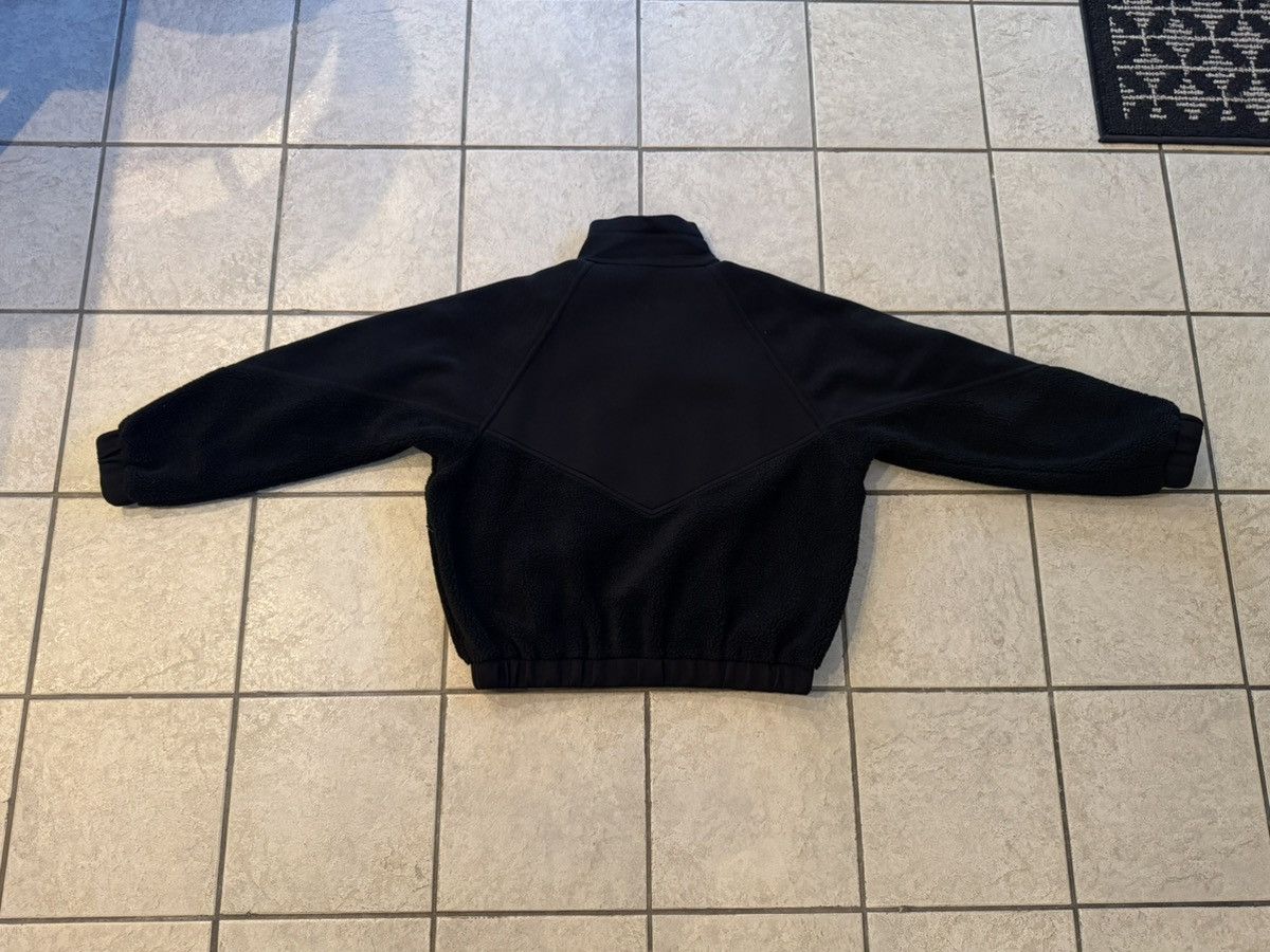 Burberry Burberry TB Monogram Half-Zip Sherpa/Fleece Pullover Size US M / EU 48-50 / 2 - 10 Thumbnail