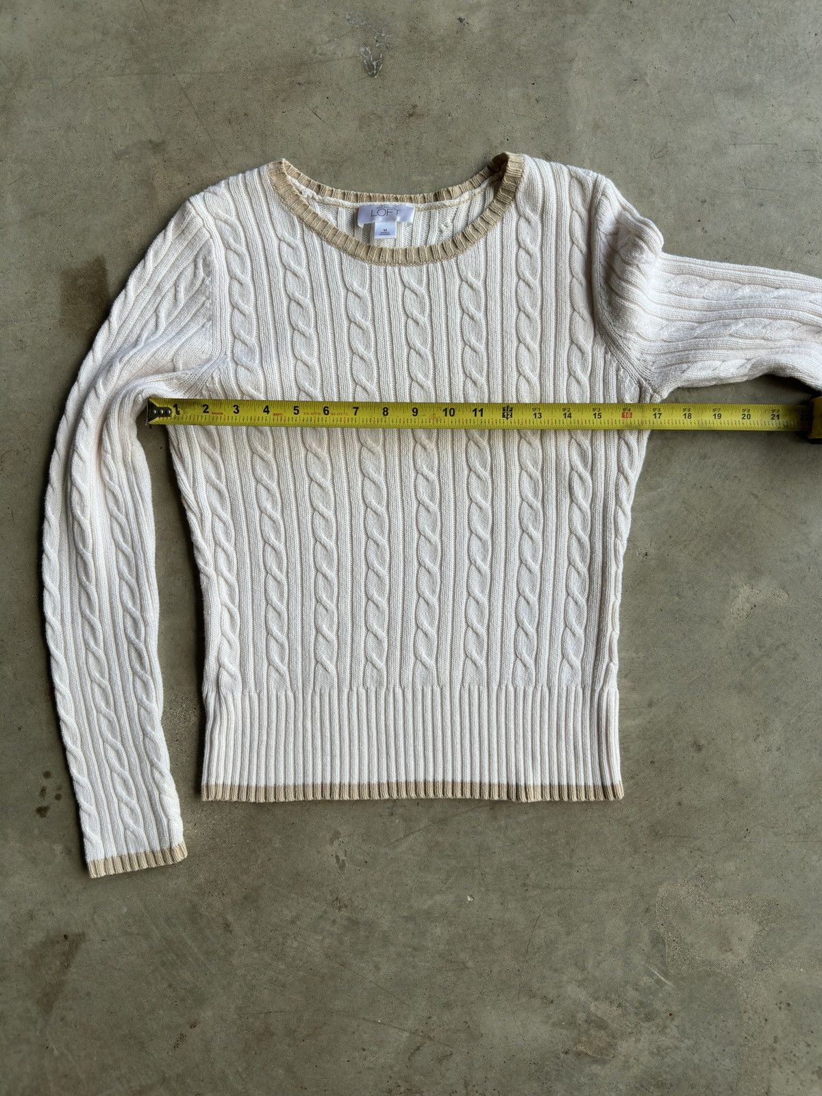 Ann Taylor Y2K 2000s White and Cream Cable Knit Sweater with Gold Trim Size M / US 6-8 / IT 42-44 - 4 Thumbnail