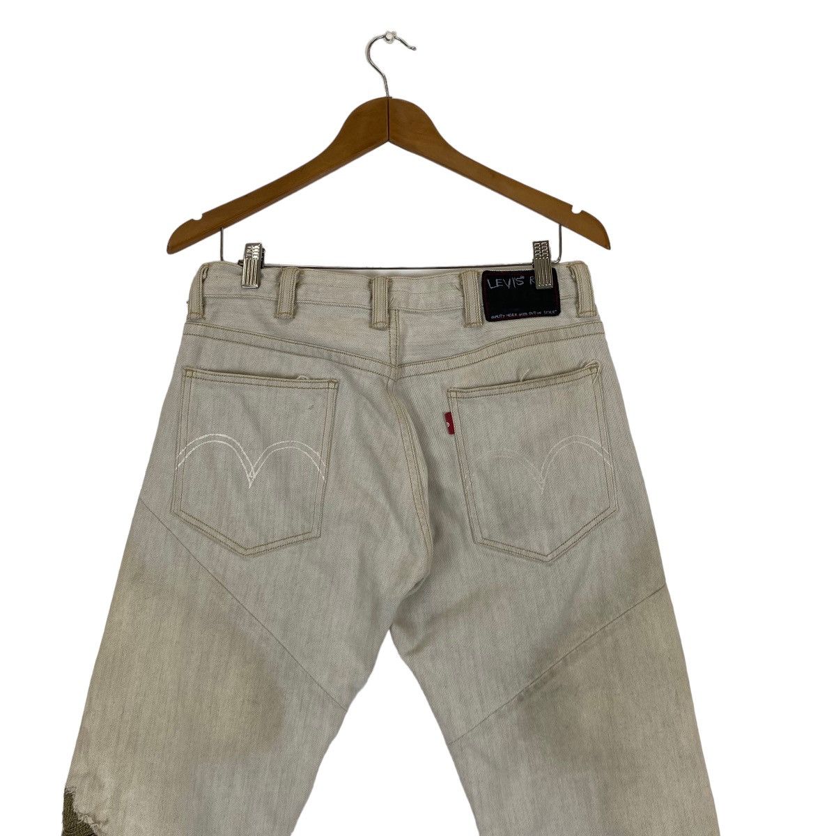 Levi's Nice design Levi's Red distressed style jeans Size US 32 / EU 48 - 6 Thumbnail