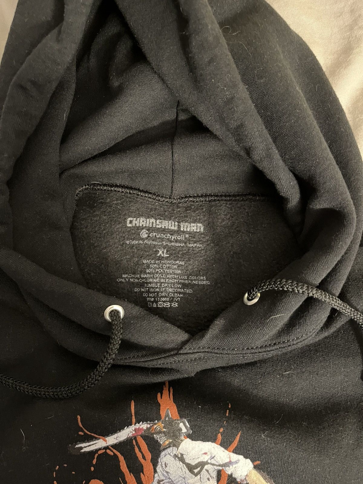 Hot Topic Chainsaw man hoodie black Size US XL / EU 56 / 4 - 5 Thumbnail