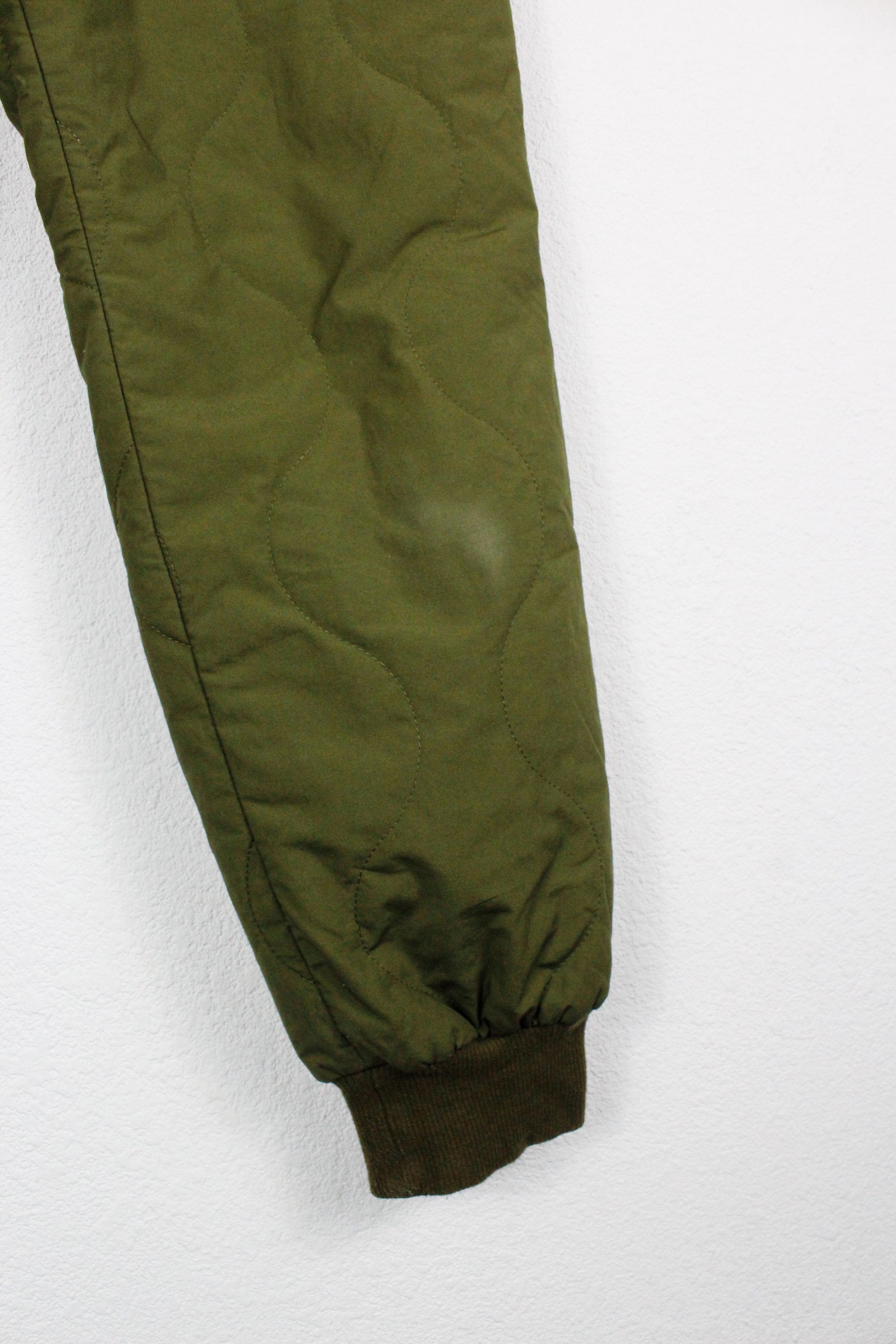 Japanese Brand × White Mountaineering White Mountaineering Primaloft Quilted Army Green Pants Size 28" / US 6 / IT 42 - 4 Thumbnail