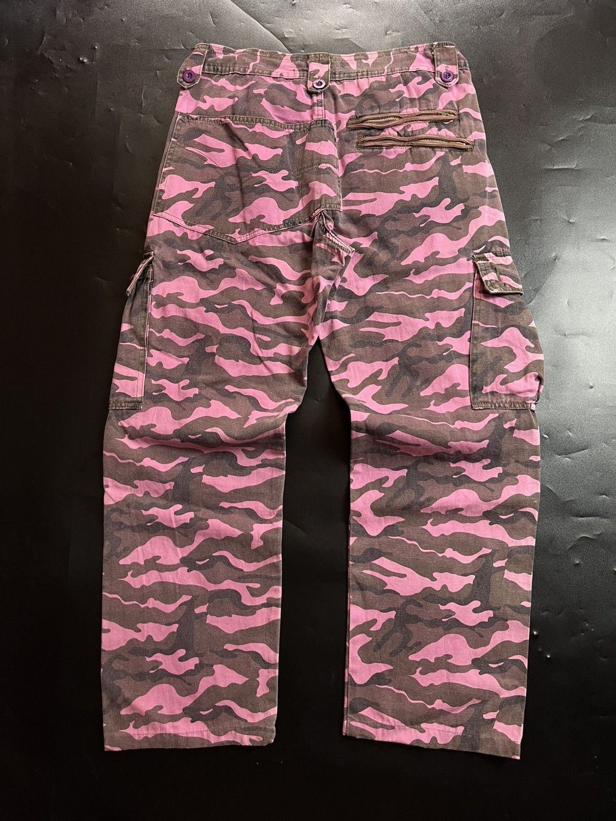 If Six Was Nine × Japanese Brand Japanese 291295 Homme multie pocket cargo cemo pink Size US 30 / EU 46 - 2 Thumbnail