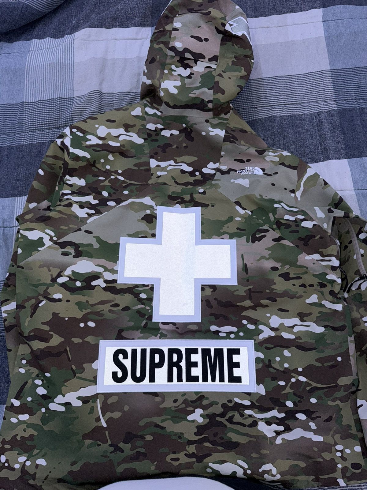 Supreme × The North Face Supreme The North Face Summit Series Pro Jacket Size US XL / EU 56 / 4 - 3 Thumbnail