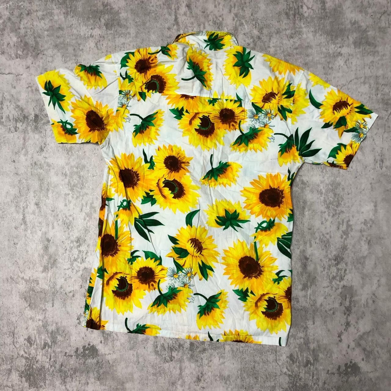 Other Yellow and green sunflower button-up shirt #summer Size US XL / EU 56 / 4 - 4 Thumbnail