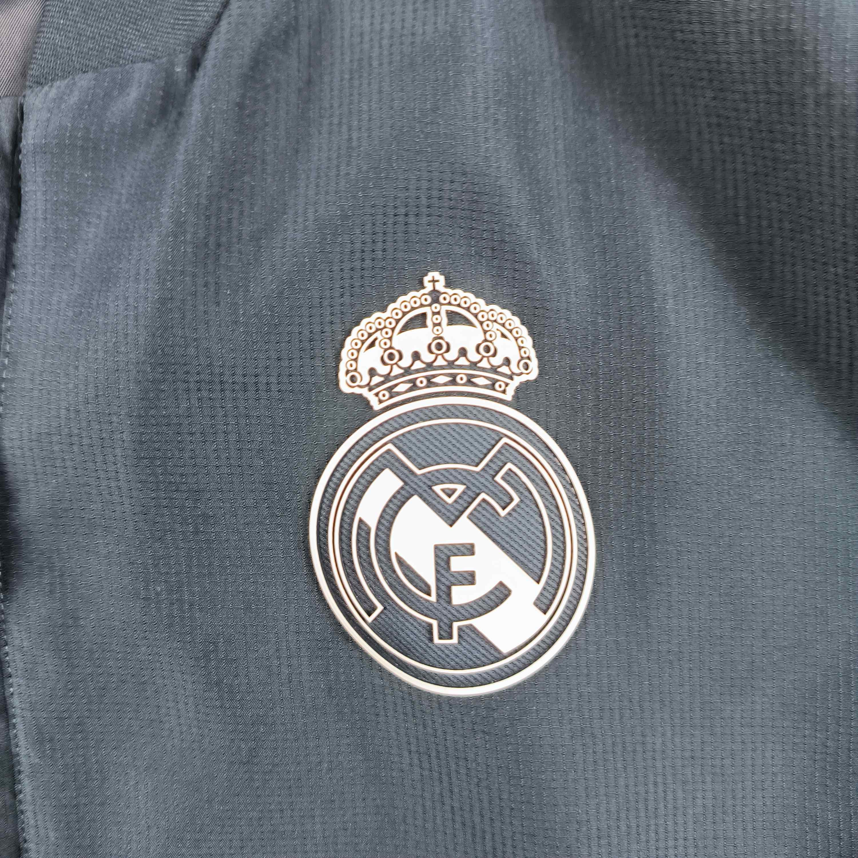 Adidas Real Madrid 2018-19 Adidas football track top size S Size US S / EU 44-46 / 1 - 3 Thumbnail