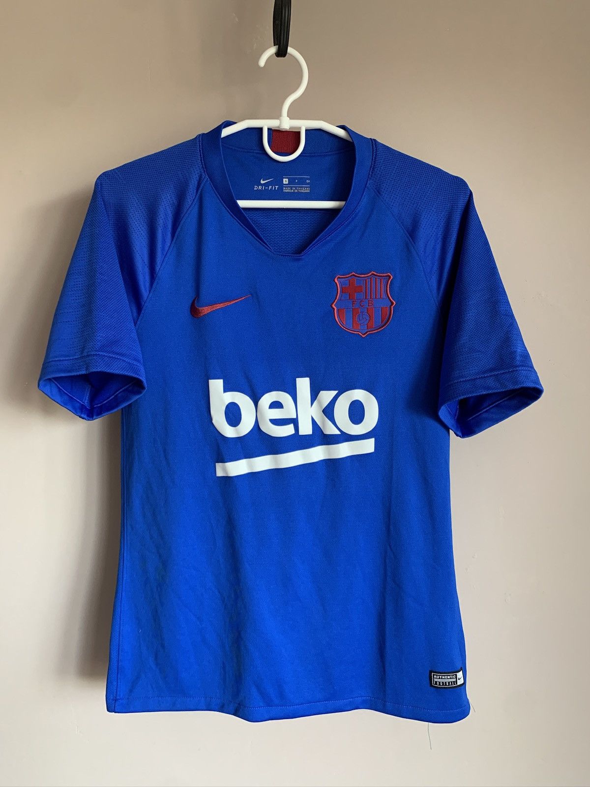 Nike Barcelona 2019 Training Football Shirt Nike Soccer Jersey S Size US S / EU 44-46 / 1 - 1 Thumbnail