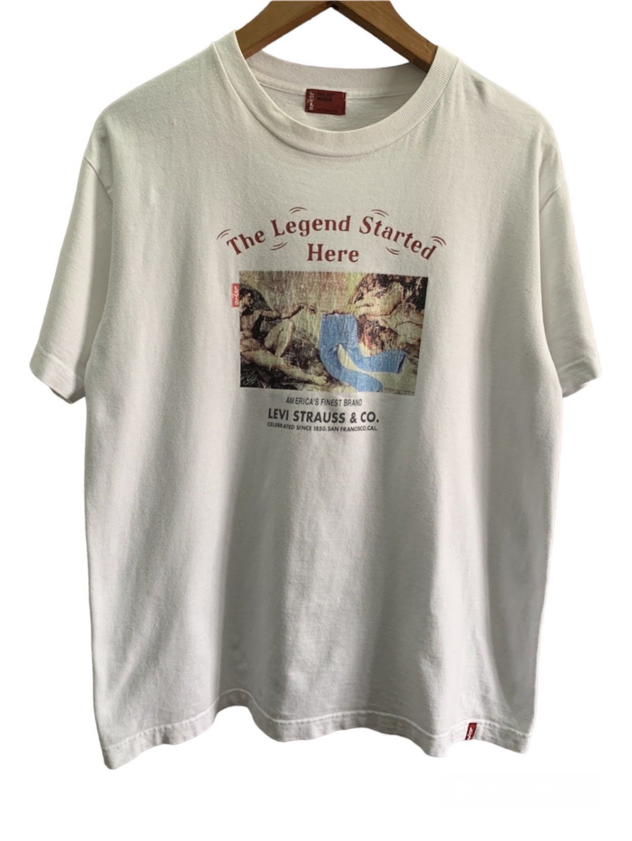 image of Levis x Levis Vintage Clothing Vintage Levi’S Michelangelo Creation Of Adam Art Tee in White (Size 
