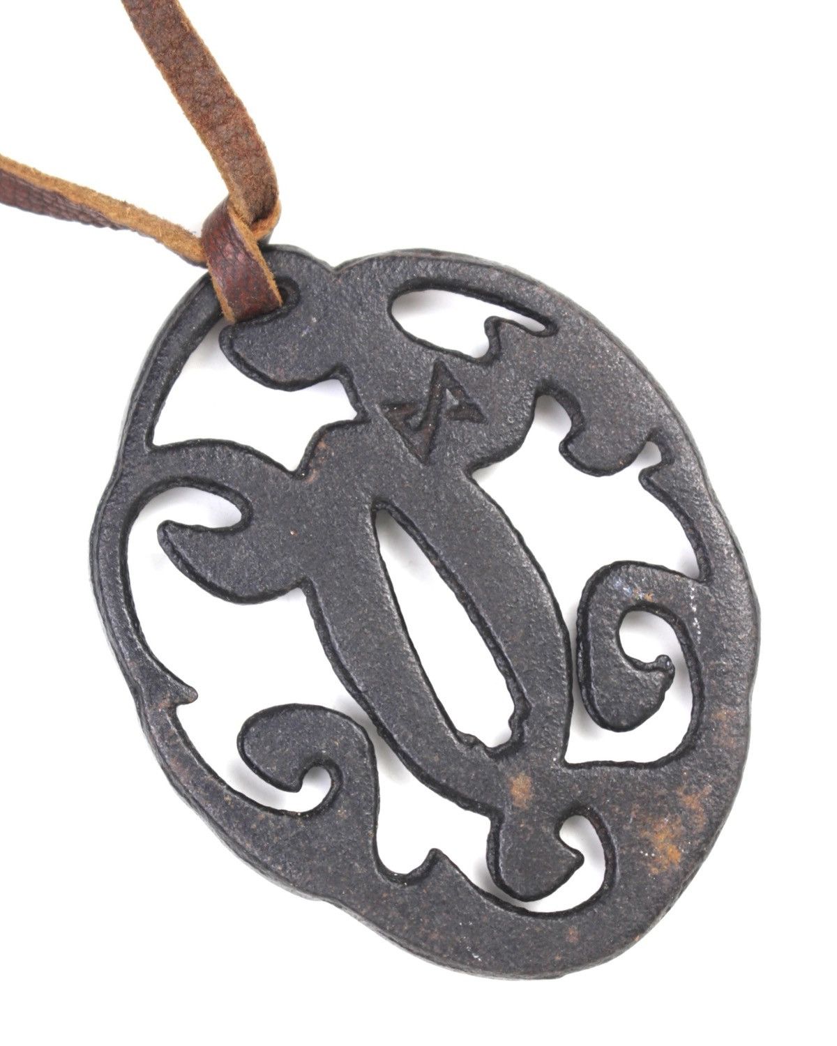 If Six Was Nine 1970S LATE 20TH CENTURY JAPANESE MADE IRON TSUBA(鍔)NECKLACE Size ONE SIZE - 3 Thumbnail