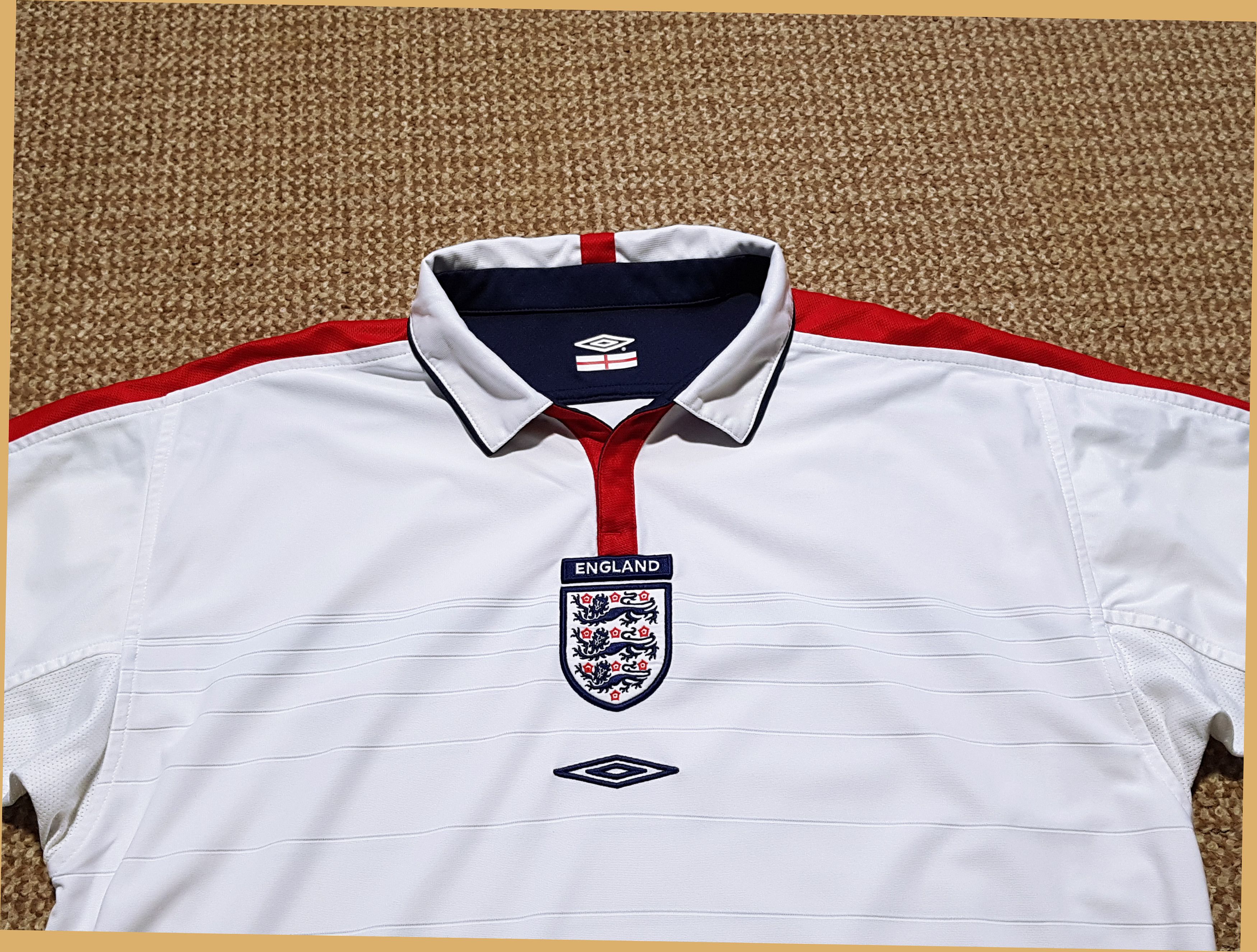 Umbro Umbro England Soccer Jersey 2003 Reversible Home National L Size US L / EU 52-54 / 3 - 6 Thumbnail