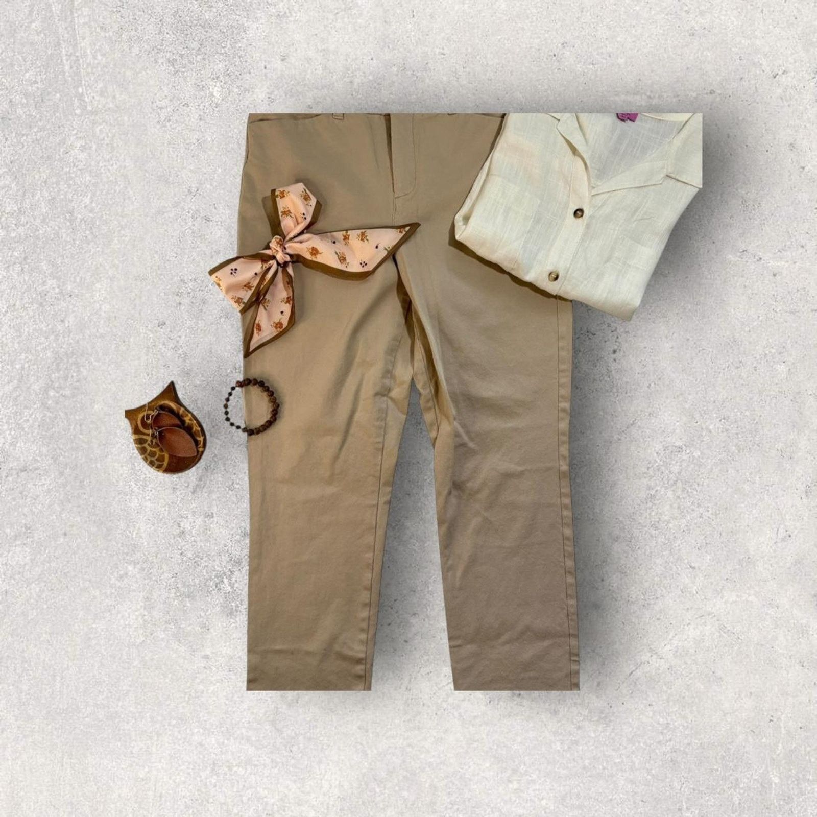 Old Navy Old navy khaki casual trousers Size 27" / US 4 / IT 40 - 3 Thumbnail