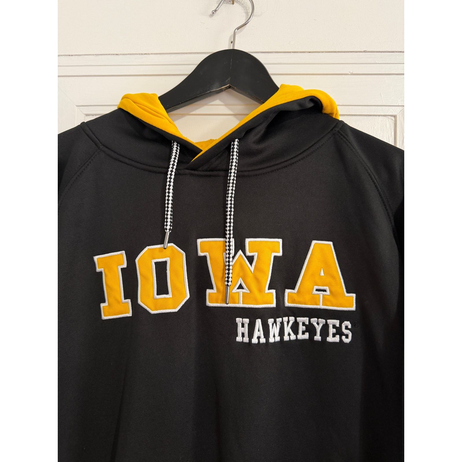 Colosseum Athletics Iowa Hawkeyes Stitched Hoodie Sweatshirt Size XL Size US XL / EU 56 / 4 - 2 Thumbnail