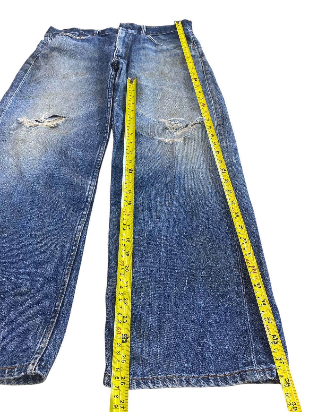 Levi's Levi’s Whiskers Faded Style Ripped Jeans Size US 36 / EU 52 - 7 Thumbnail