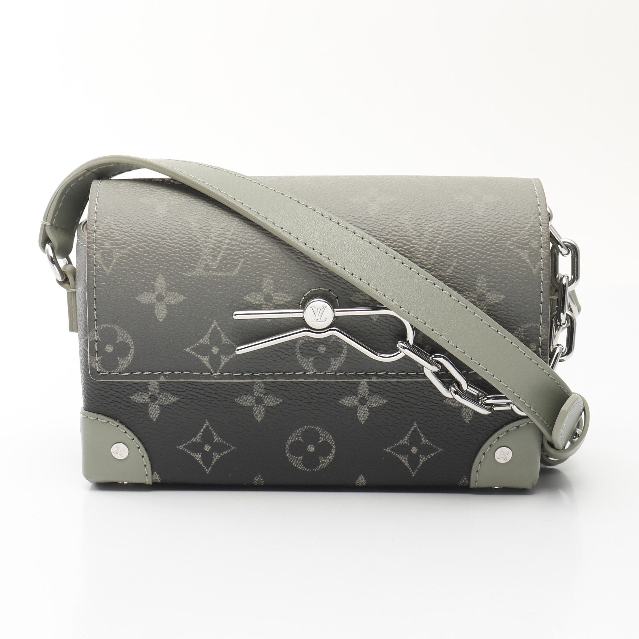 Louis Vuitton Louis Vuitton Steamer Wearable Wallet Monogram Gradient Shoulder Bag Leather Khaki Green Size ONE SIZE - 1 Thumbnail