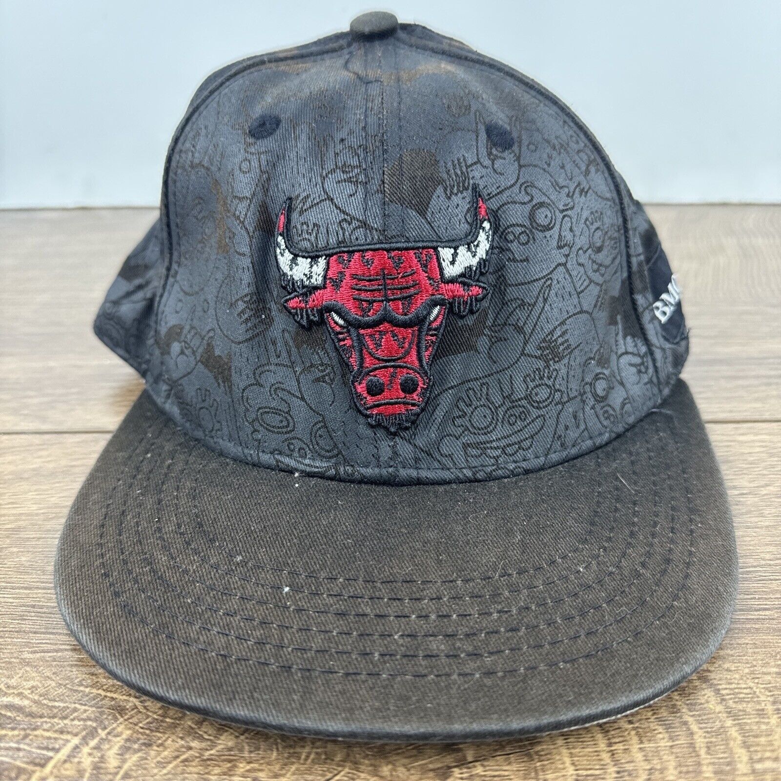 Other Chicago Bulls Snapback Hat Black Hat Adjustable Adult Size H Size ONE SIZE - 4 Thumbnail