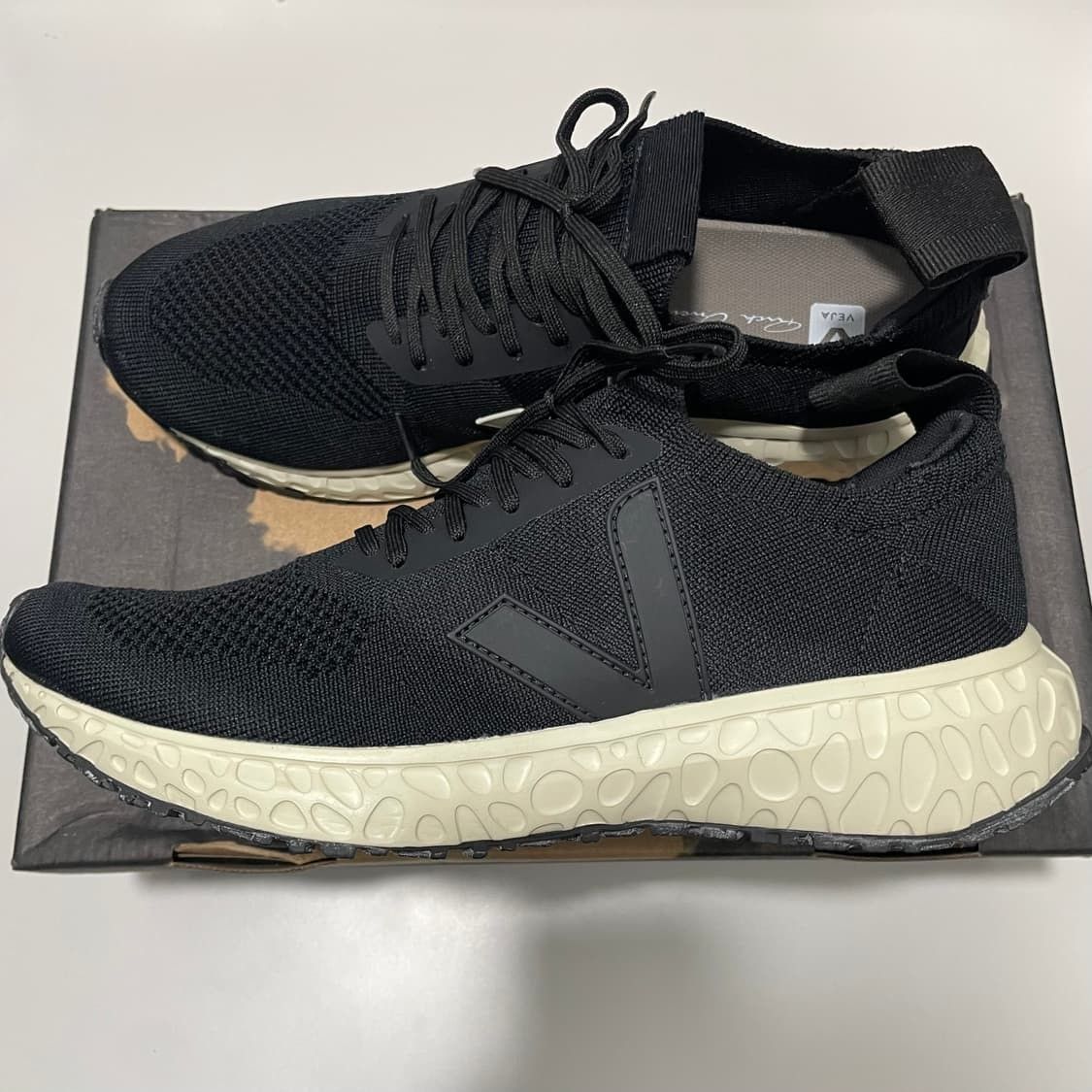 Rick Owens × Veja Rick Owens x Veja Performance Runner Size