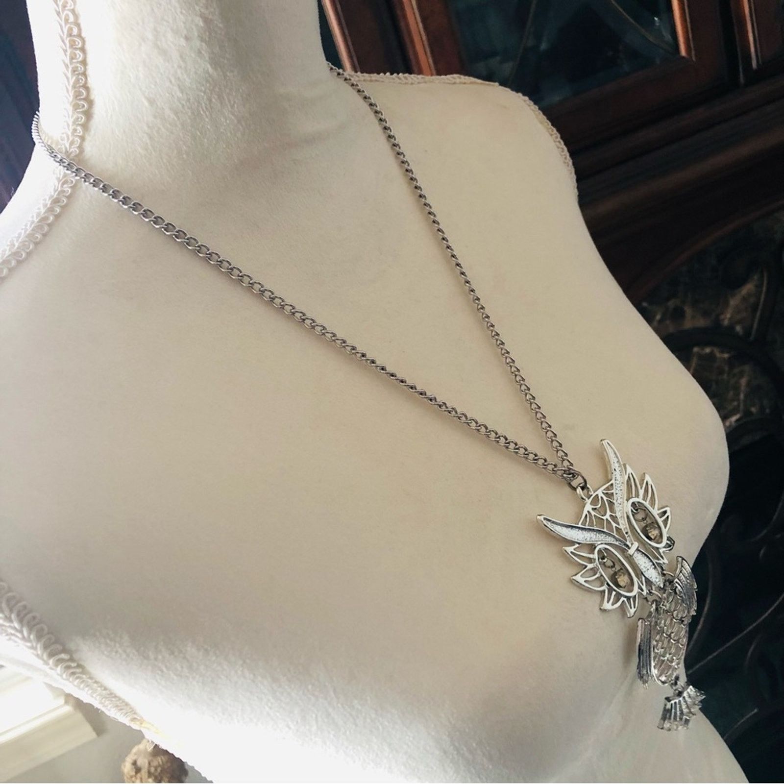 Vintage Vintage 70s Sarah Coventry large silver owl necklace Size ONE SIZE - 5 Thumbnail
