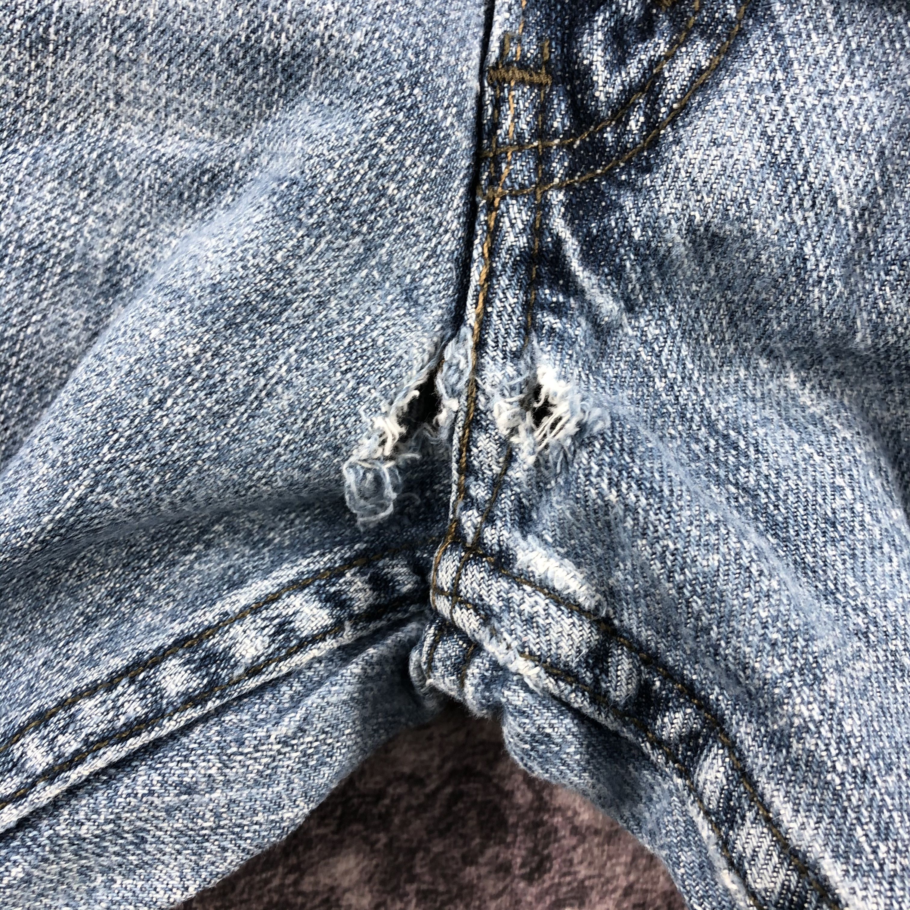 Levi's Vintage Blue Wash Levis 501 Jeans-JM2280 Size US 33 - 10 Thumbnail
