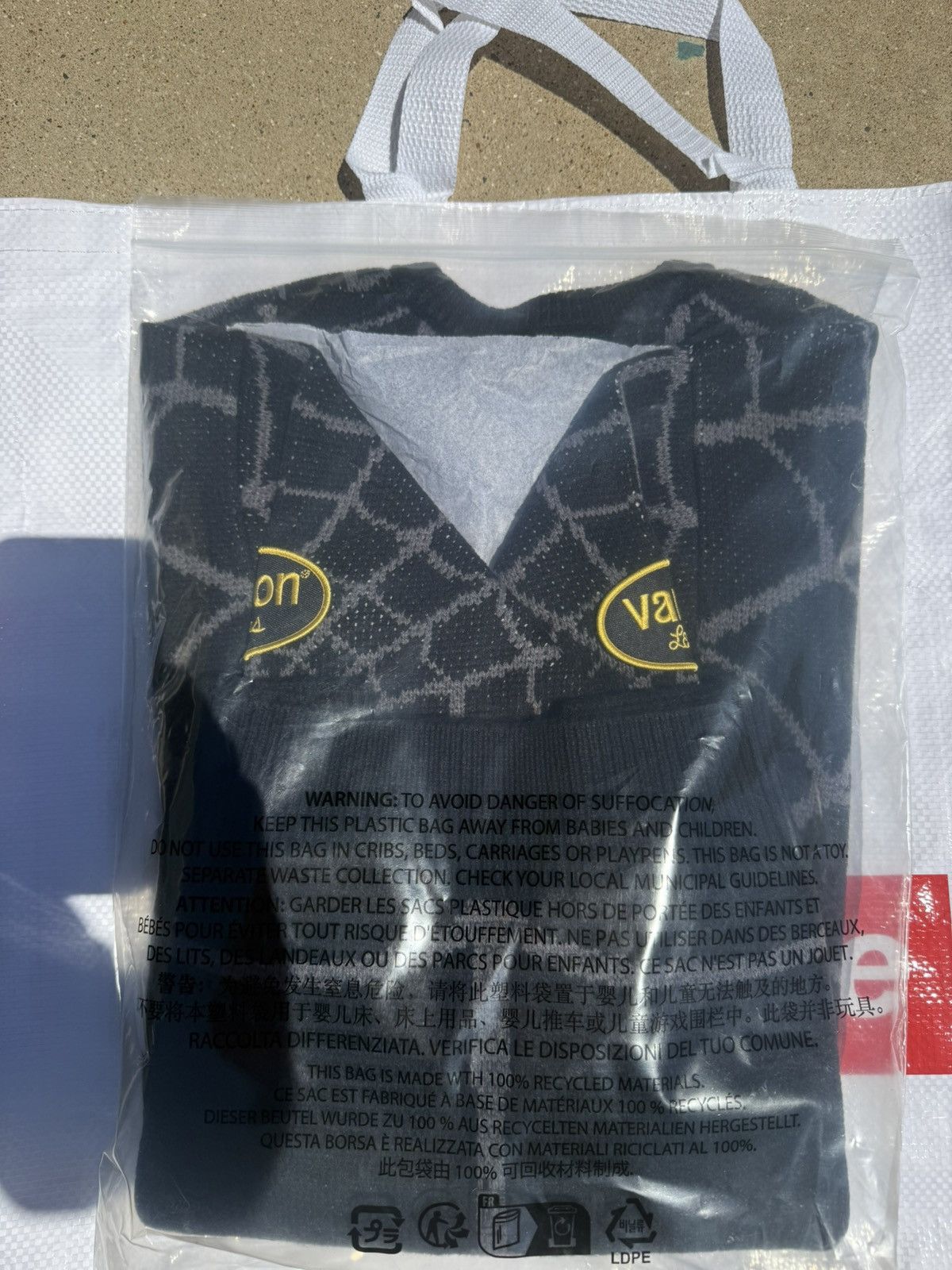 Supreme × Vanson Leathers Supreme Spiderman sweater Size US M / EU 48-50 / 2 - 2 Thumbnail